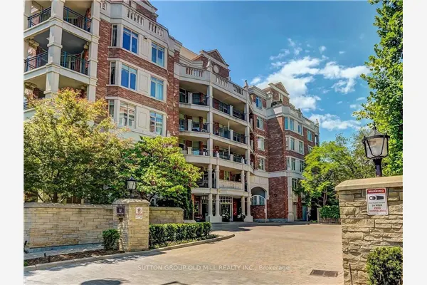 10 Old Mill Trail, #206