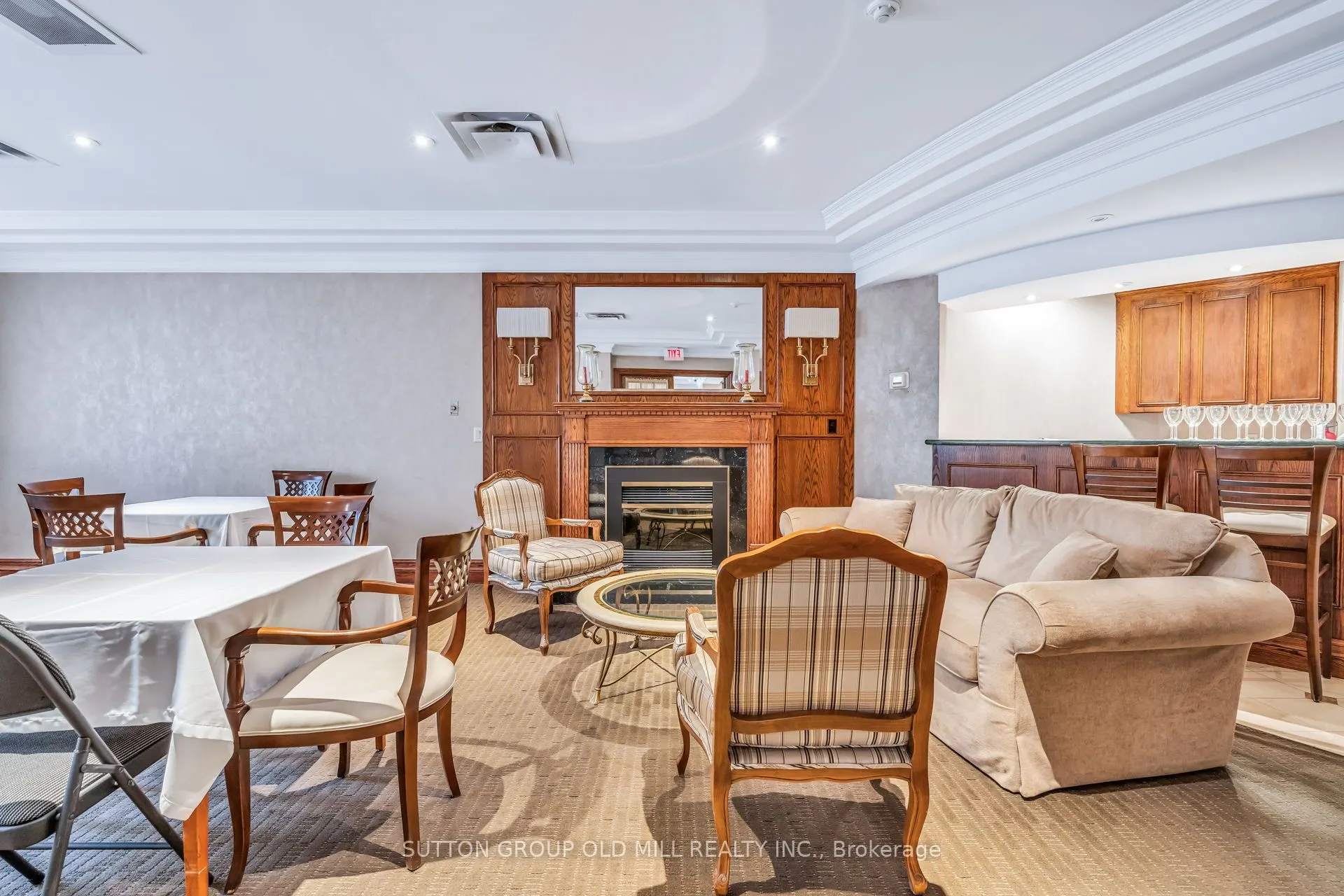 10 Old Mill Trail, #206