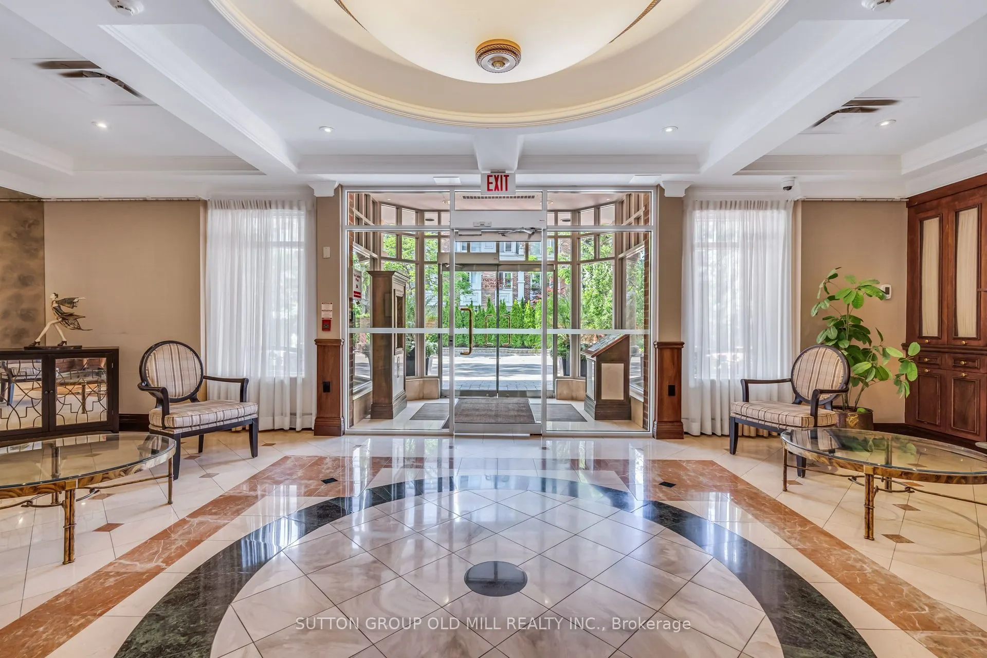 10 Old Mill Trail, #206