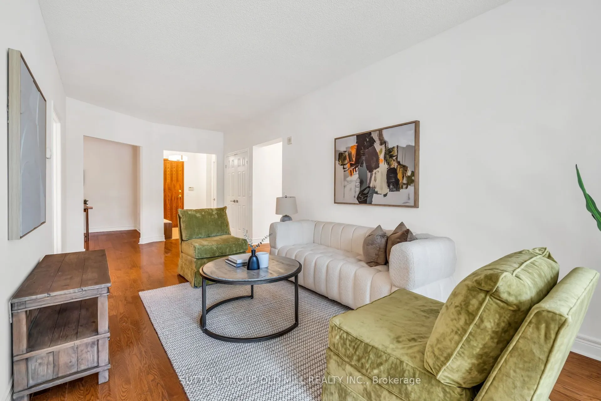 10 Old Mill Trail, #206