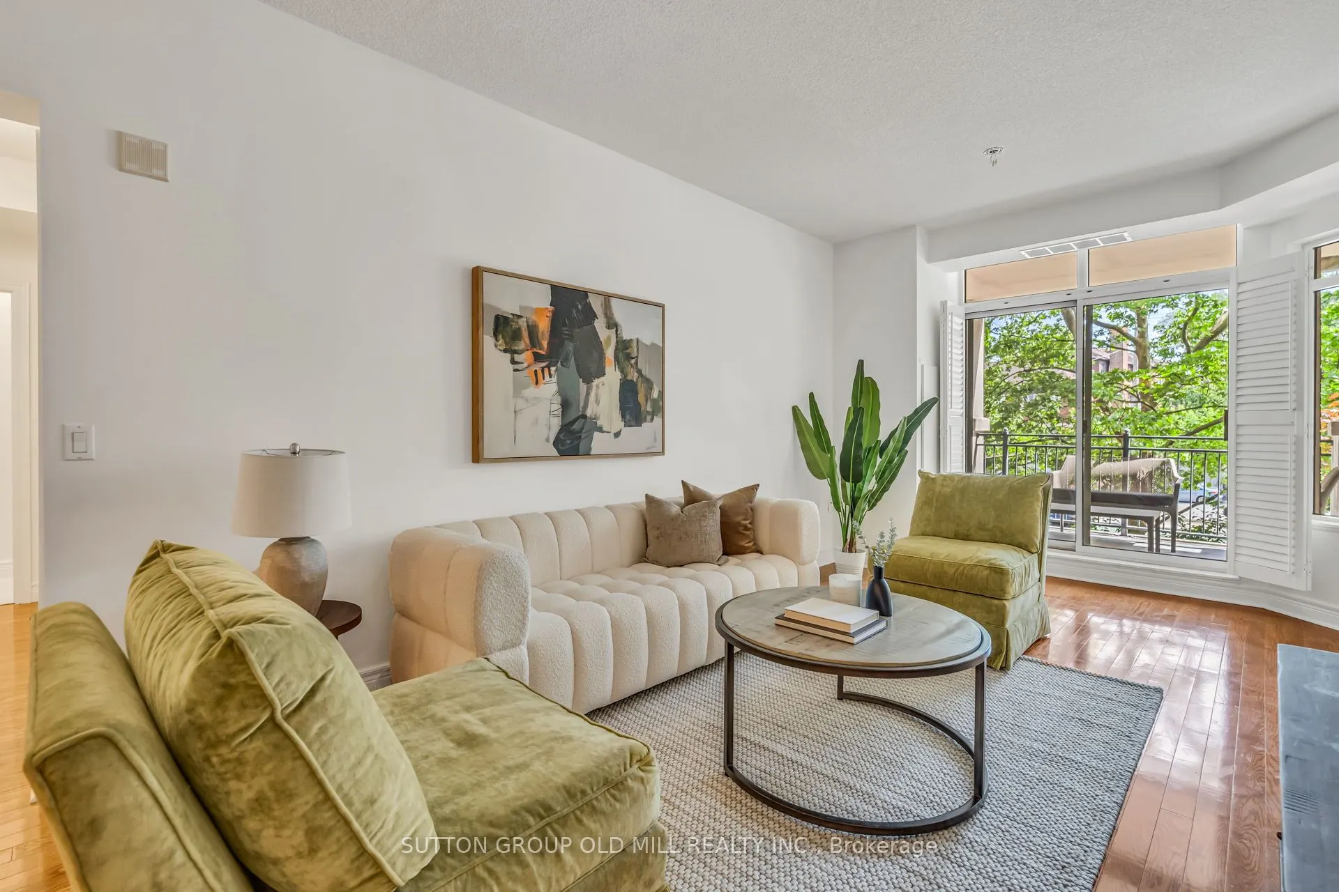 10 Old Mill Trail, #206