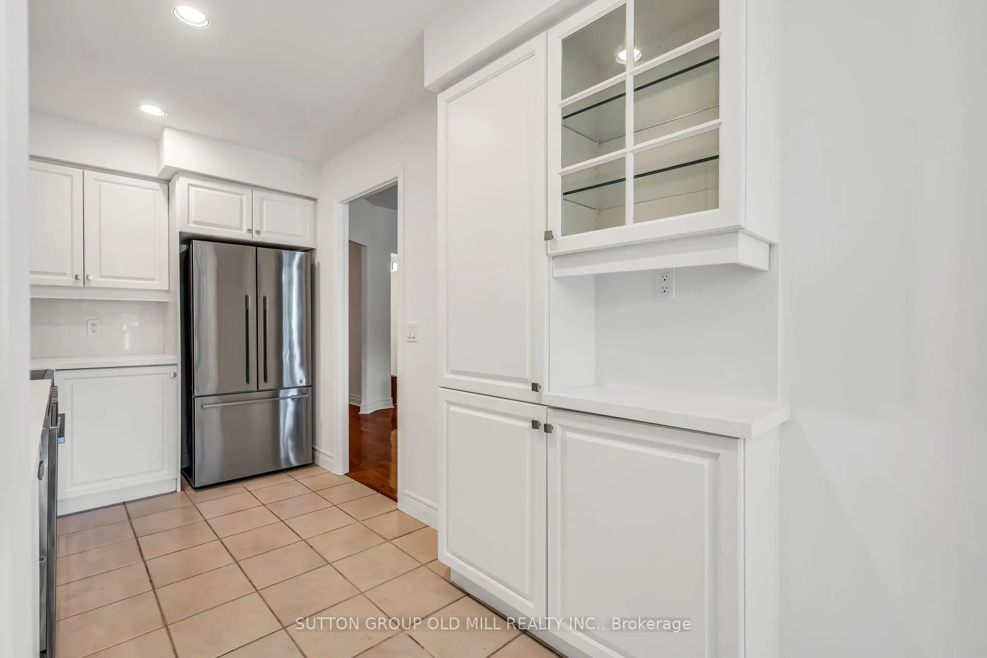 10 Old Mill Trail, #206