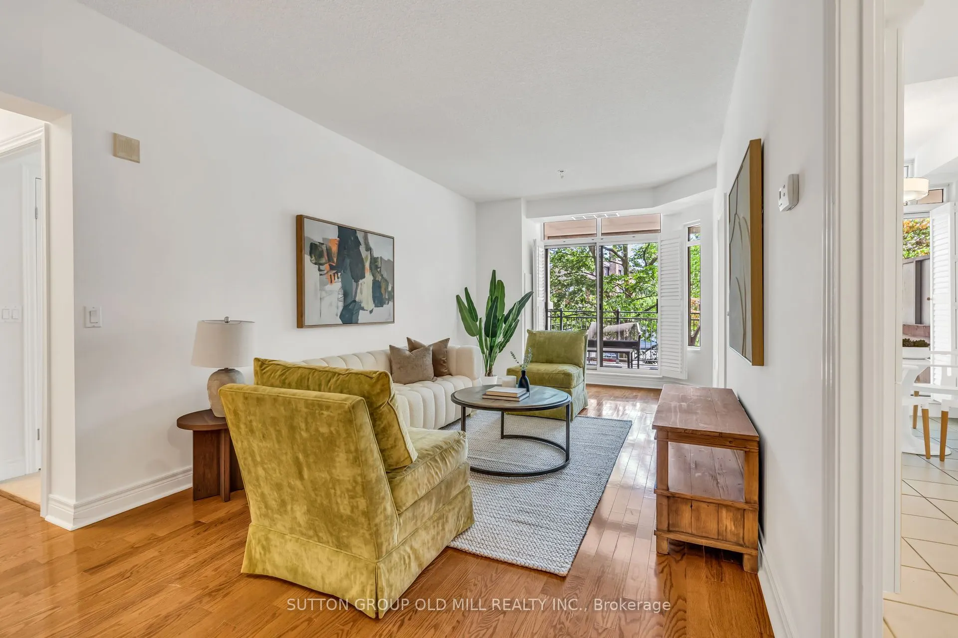 10 Old Mill Trail, #206