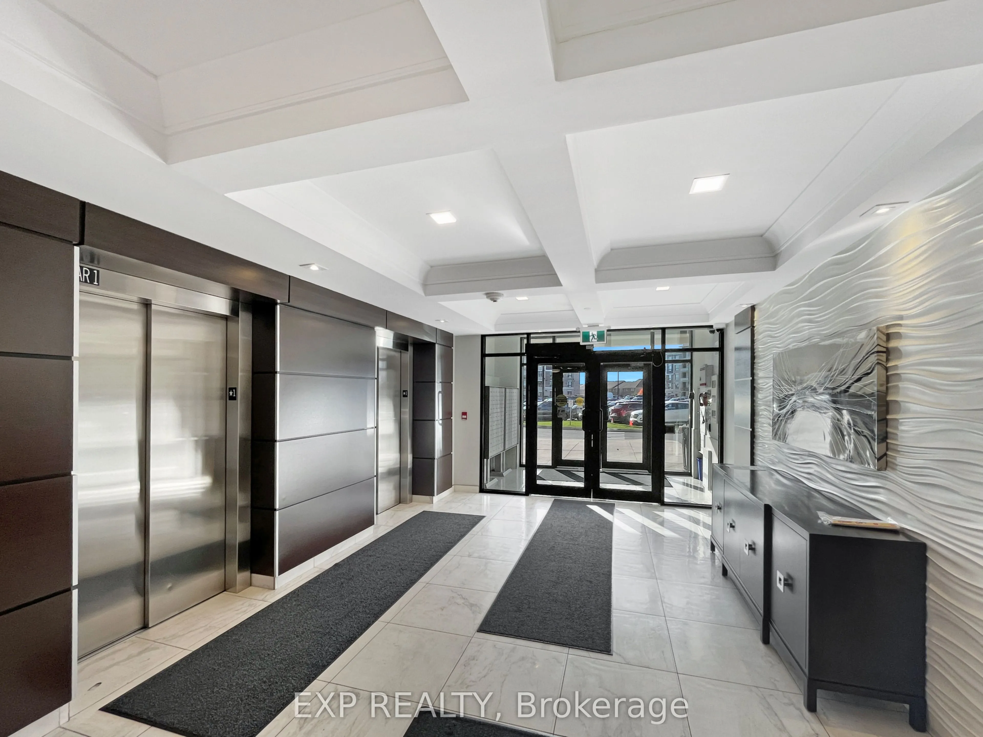 630 Sauve Street, #324