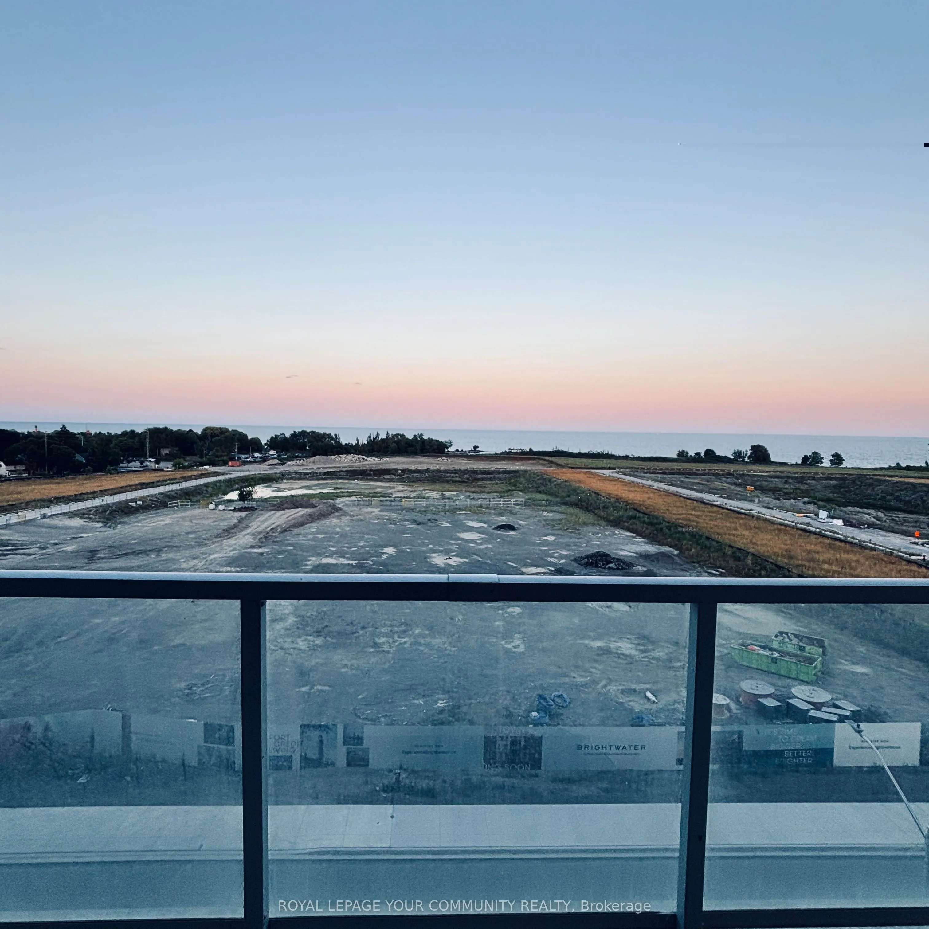 220 Missinnihe Way, #611