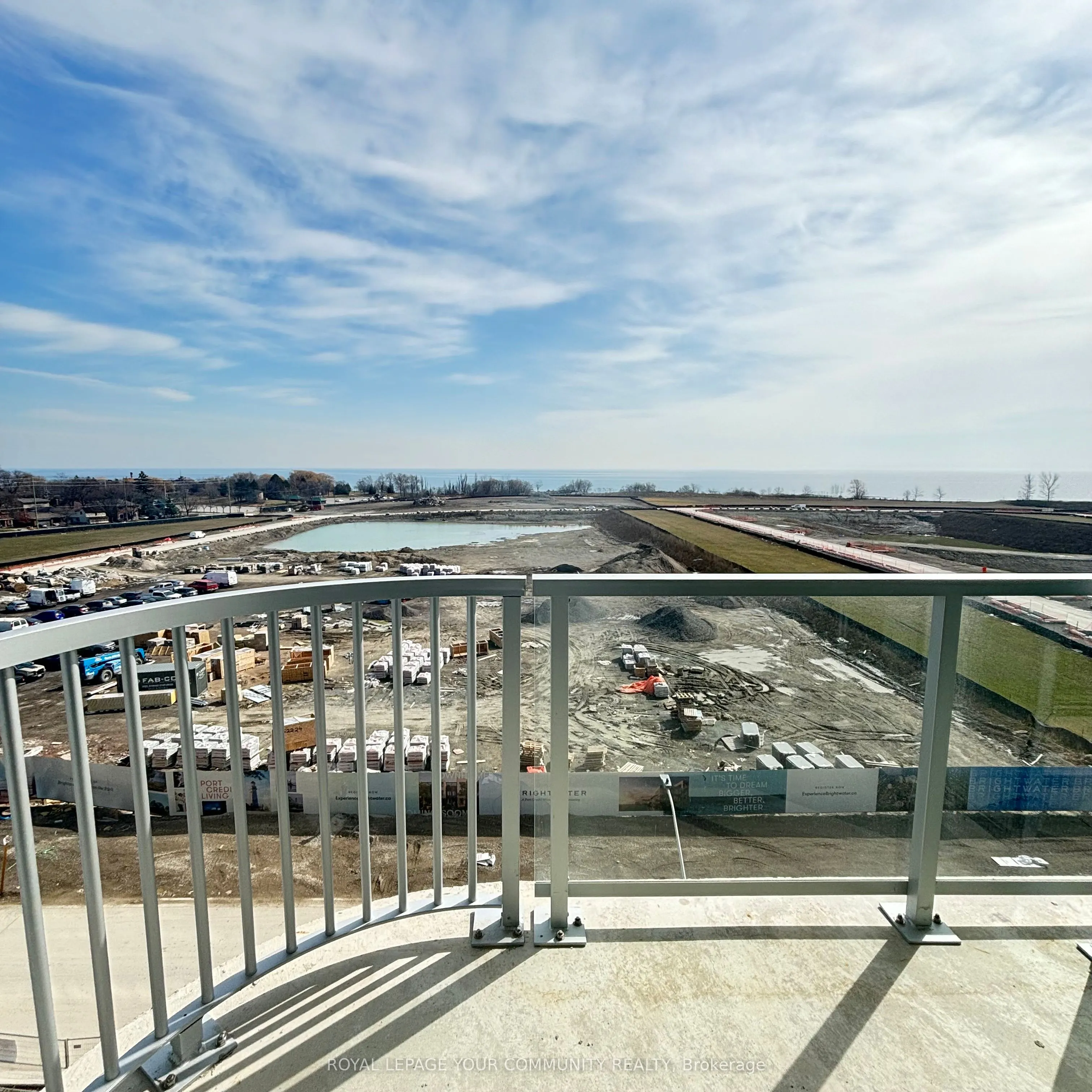 220 Missinnihe Way, #611