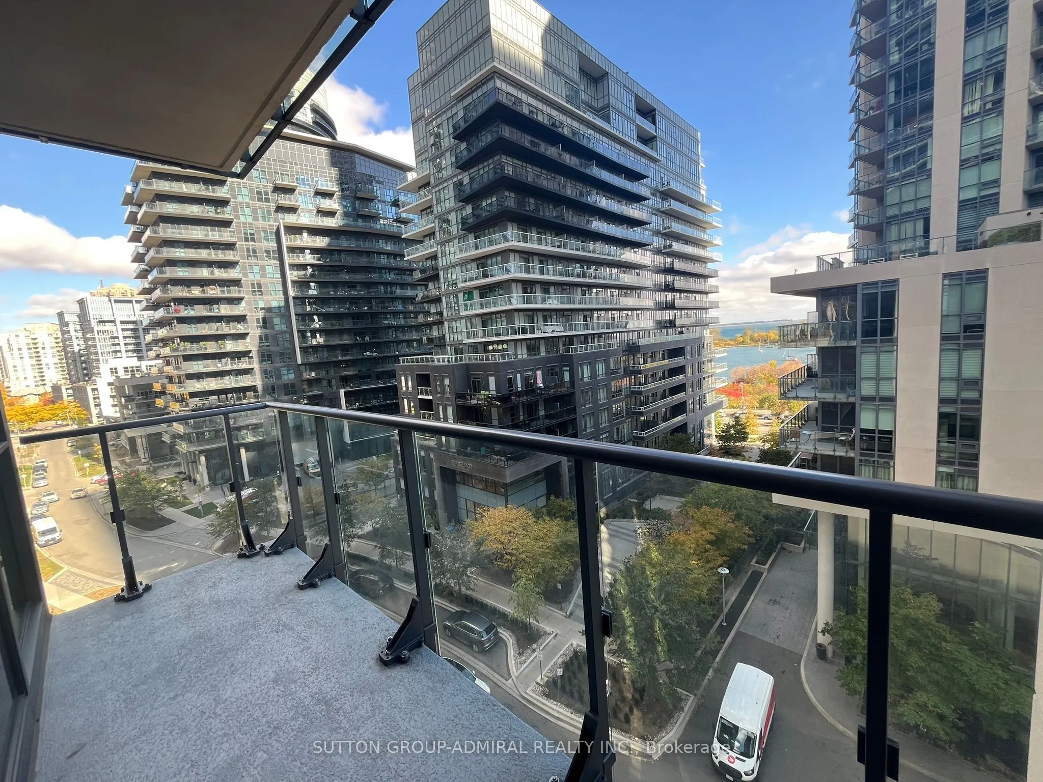 60 Annie Craig Drive, #712