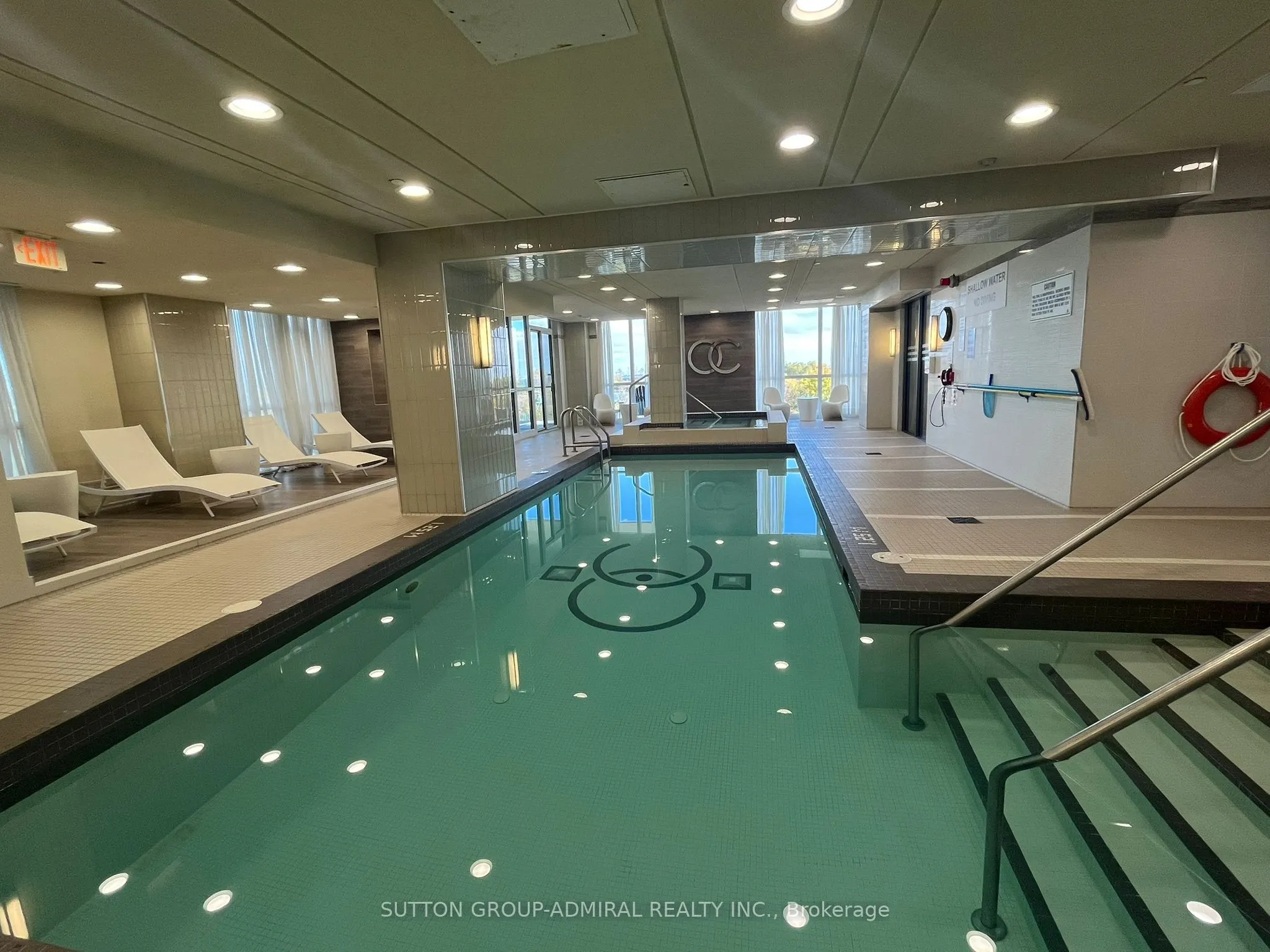 60 Annie Craig Drive, #712