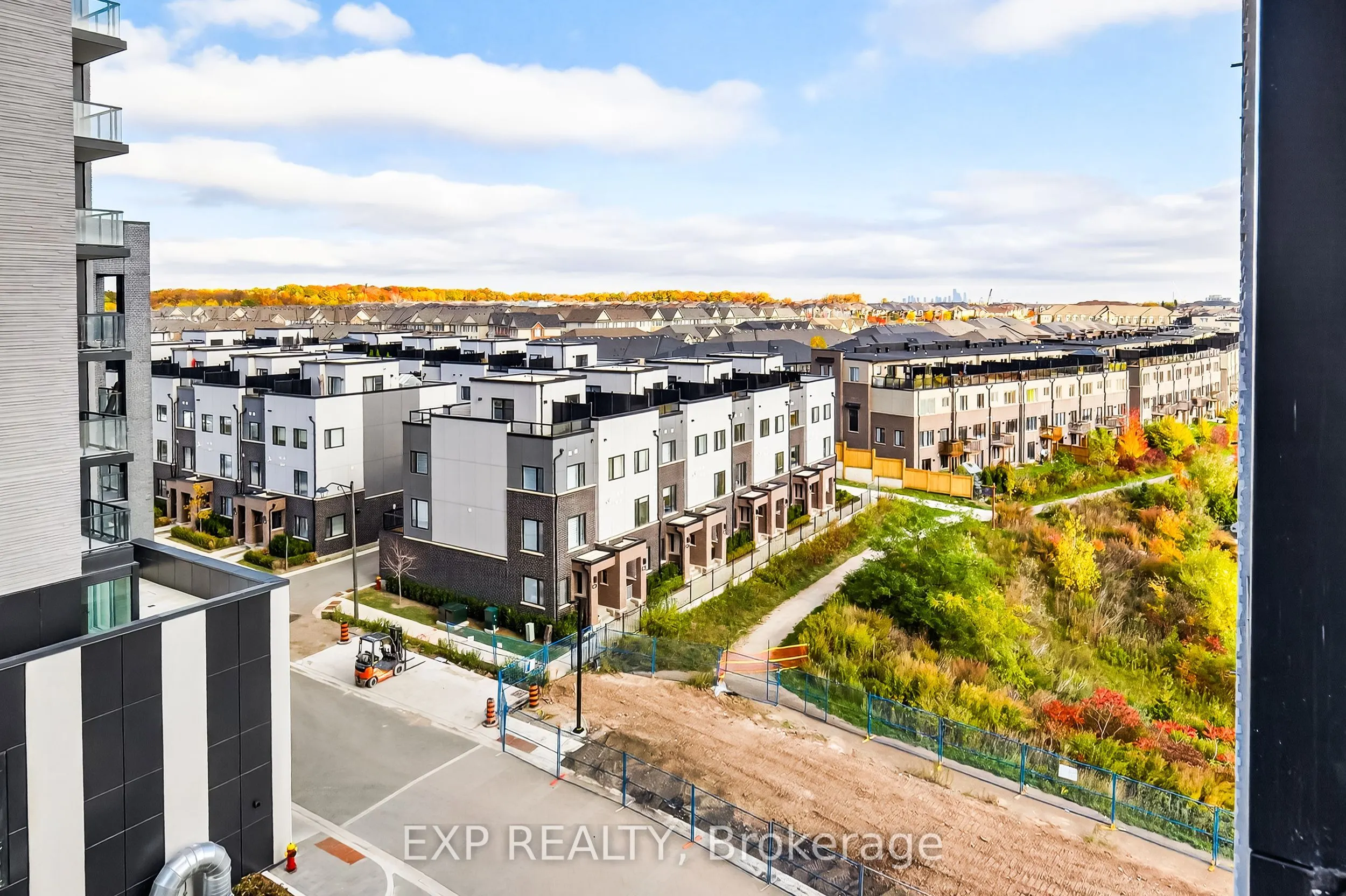 3071 Trafalgar Road, #602