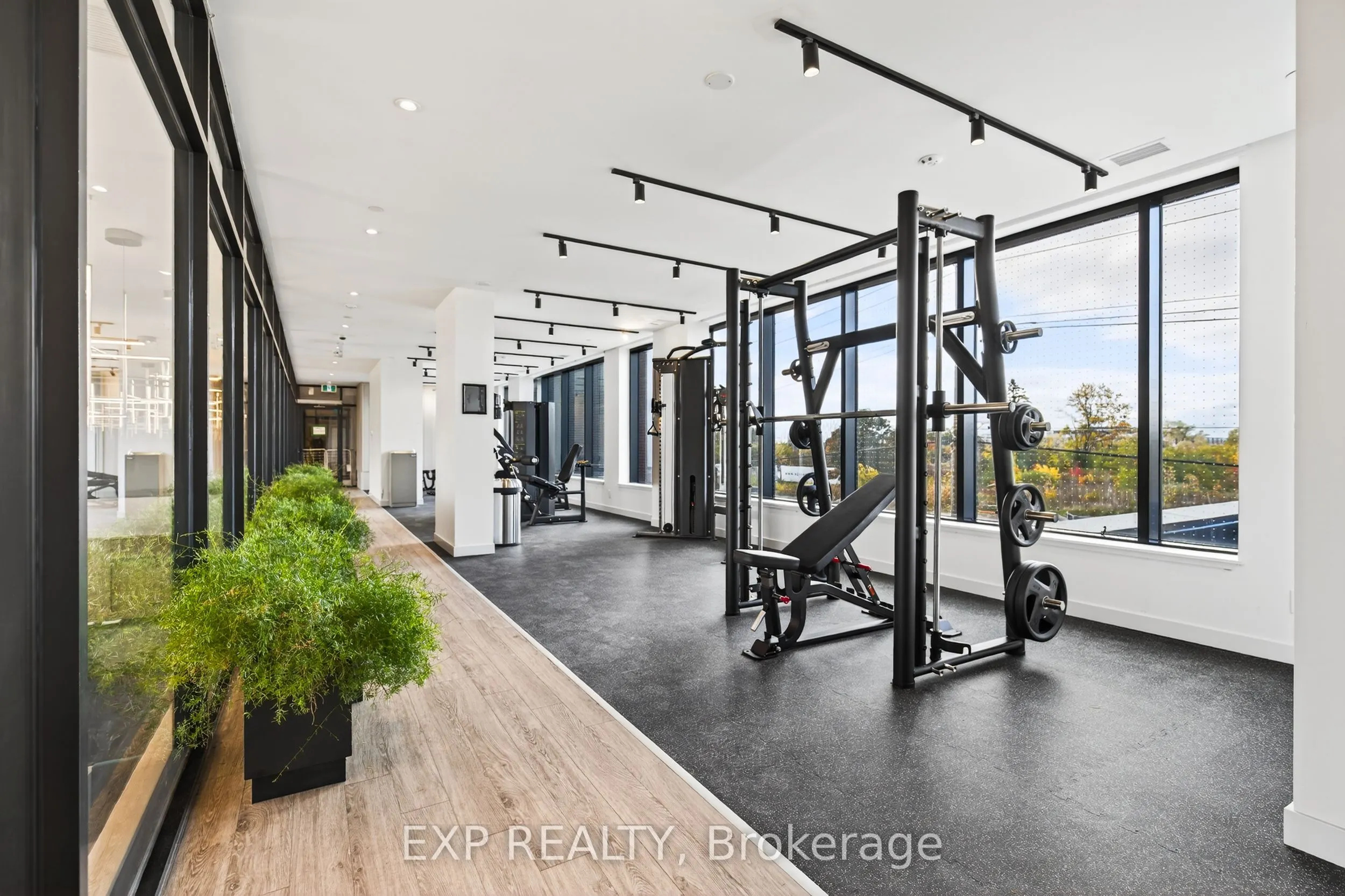 3071 Trafalgar Road, #602