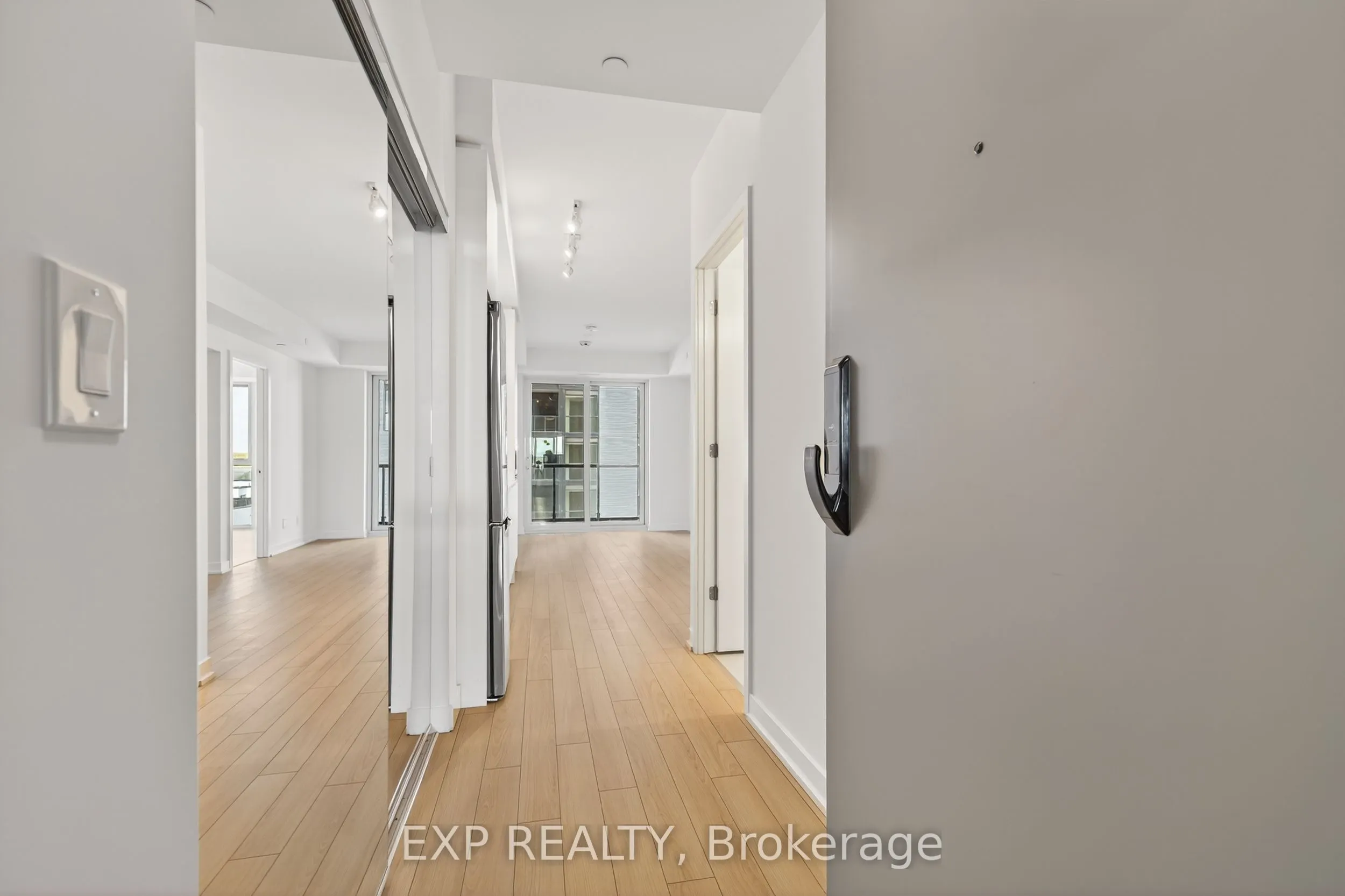 3071 Trafalgar Road, #602