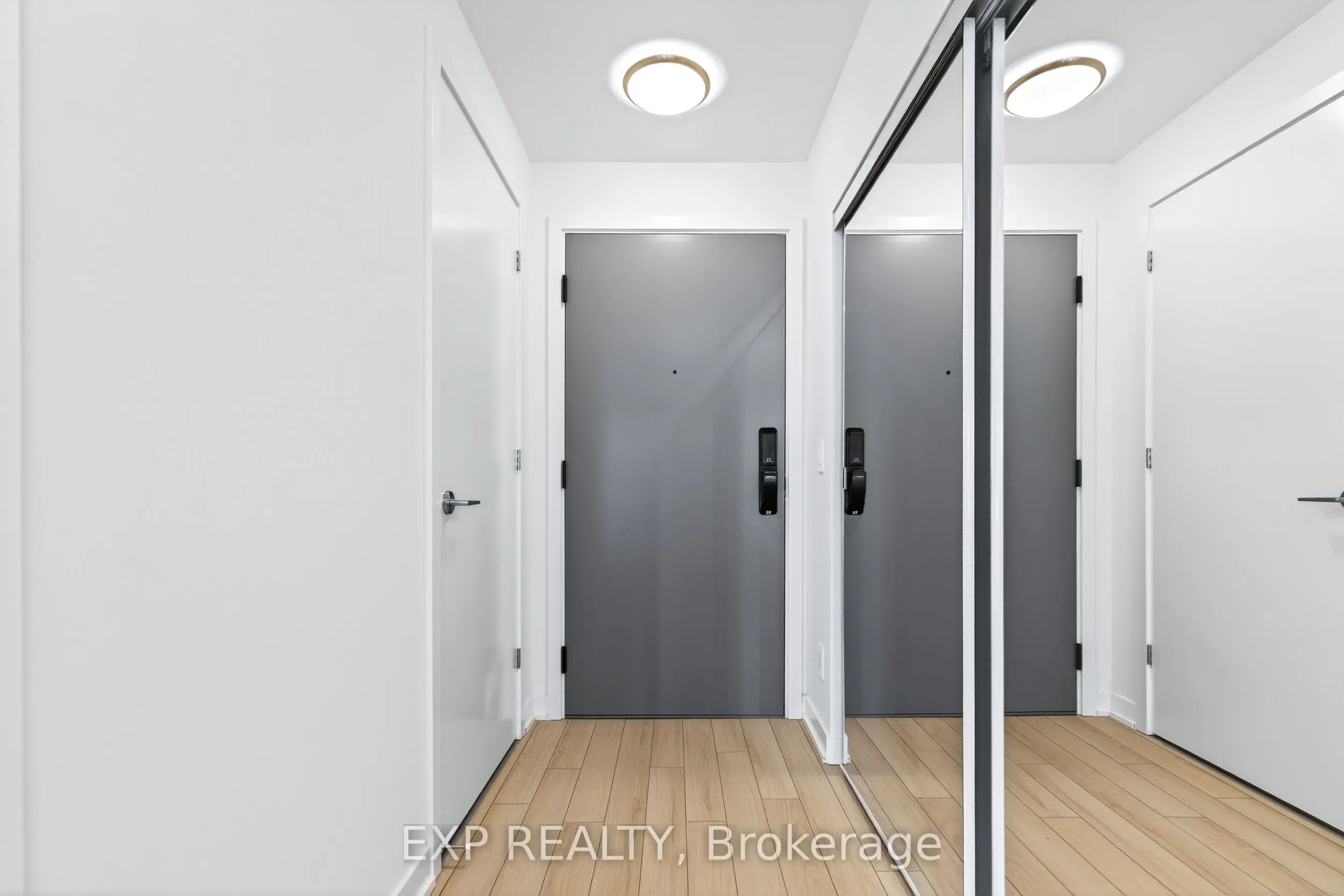 3071 Trafalgar Road, #602