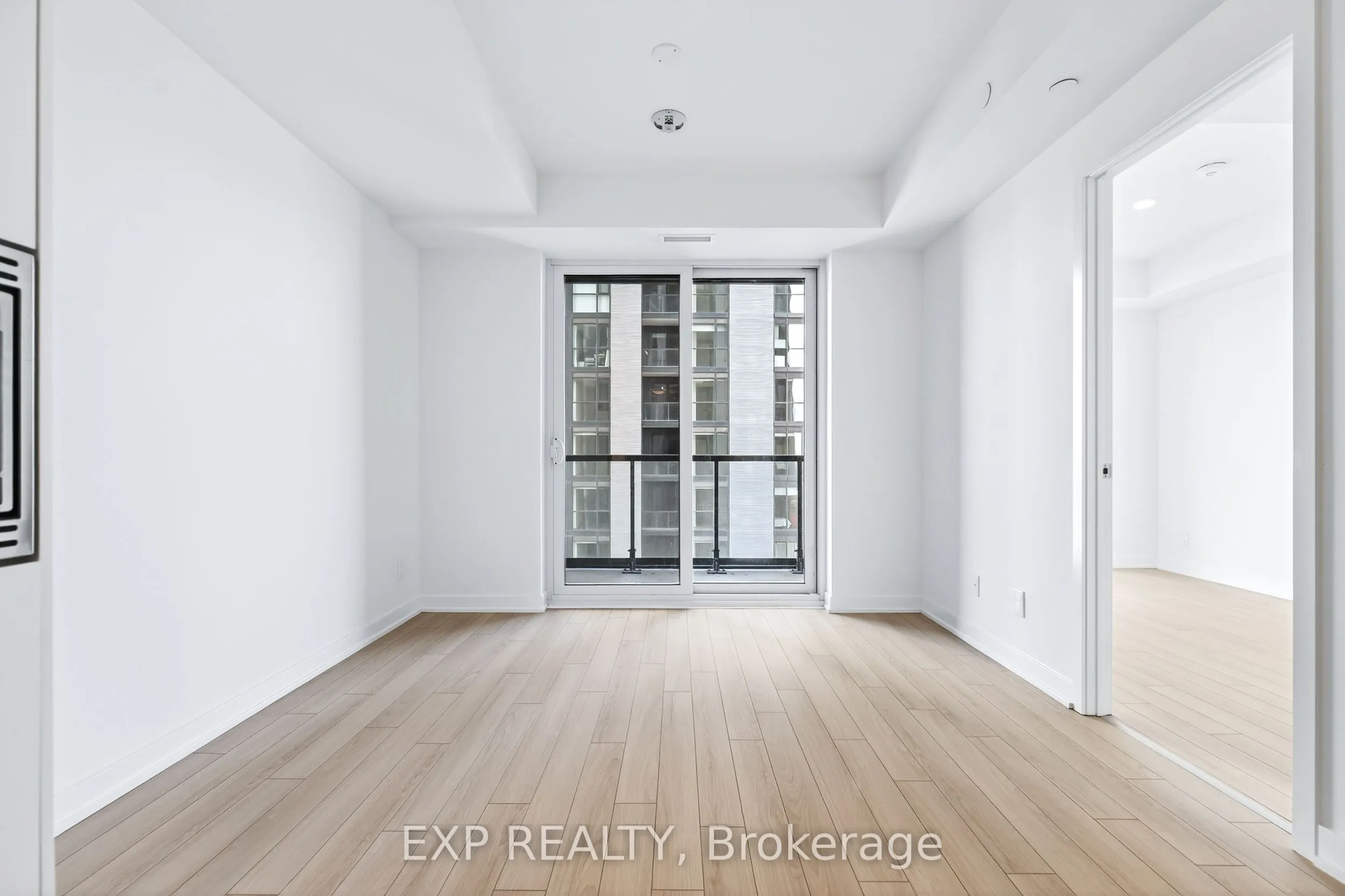 3071 Trafalgar Road, #602