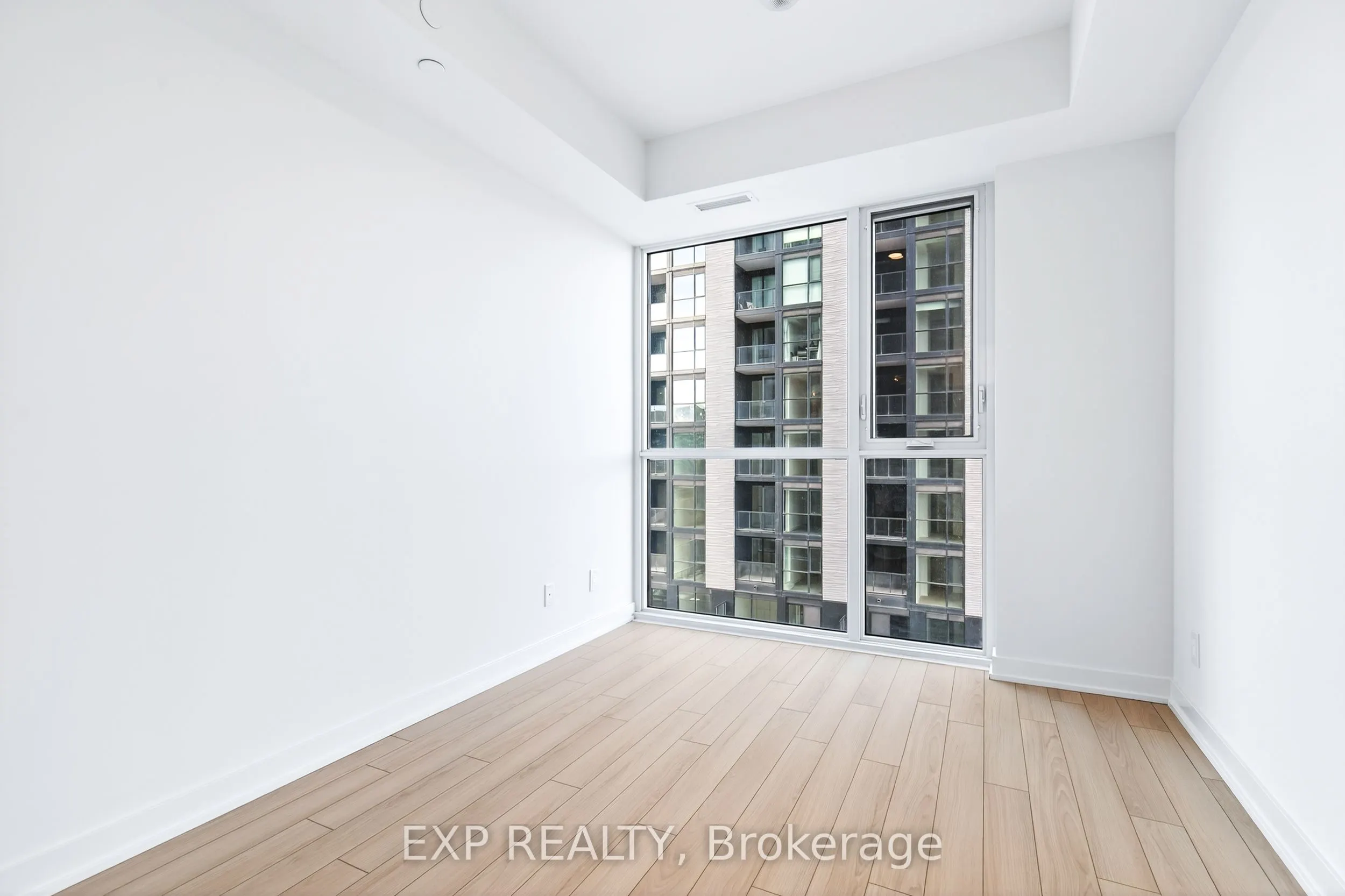 3071 Trafalgar Road, #602