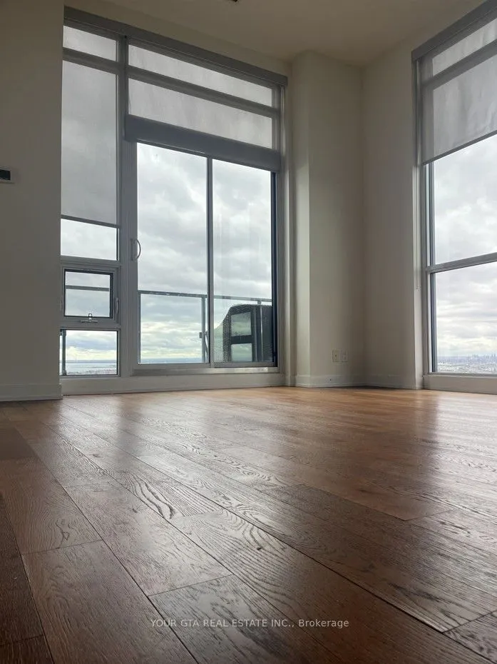 2212 Lake Shore Blvd W Boulevard, #PH05