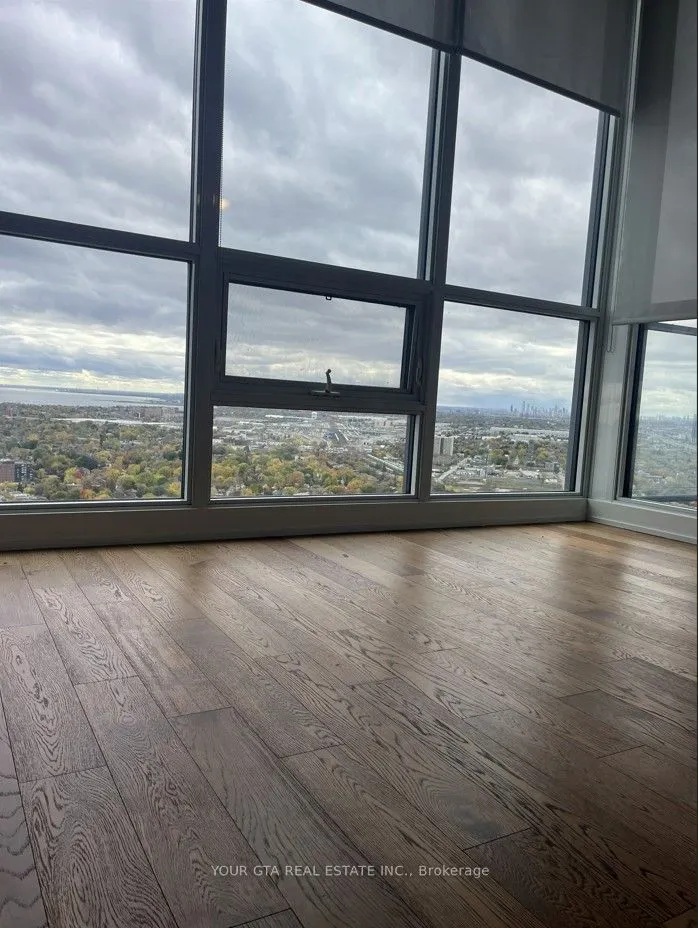 2212 Lake Shore Blvd W Boulevard, #PH05