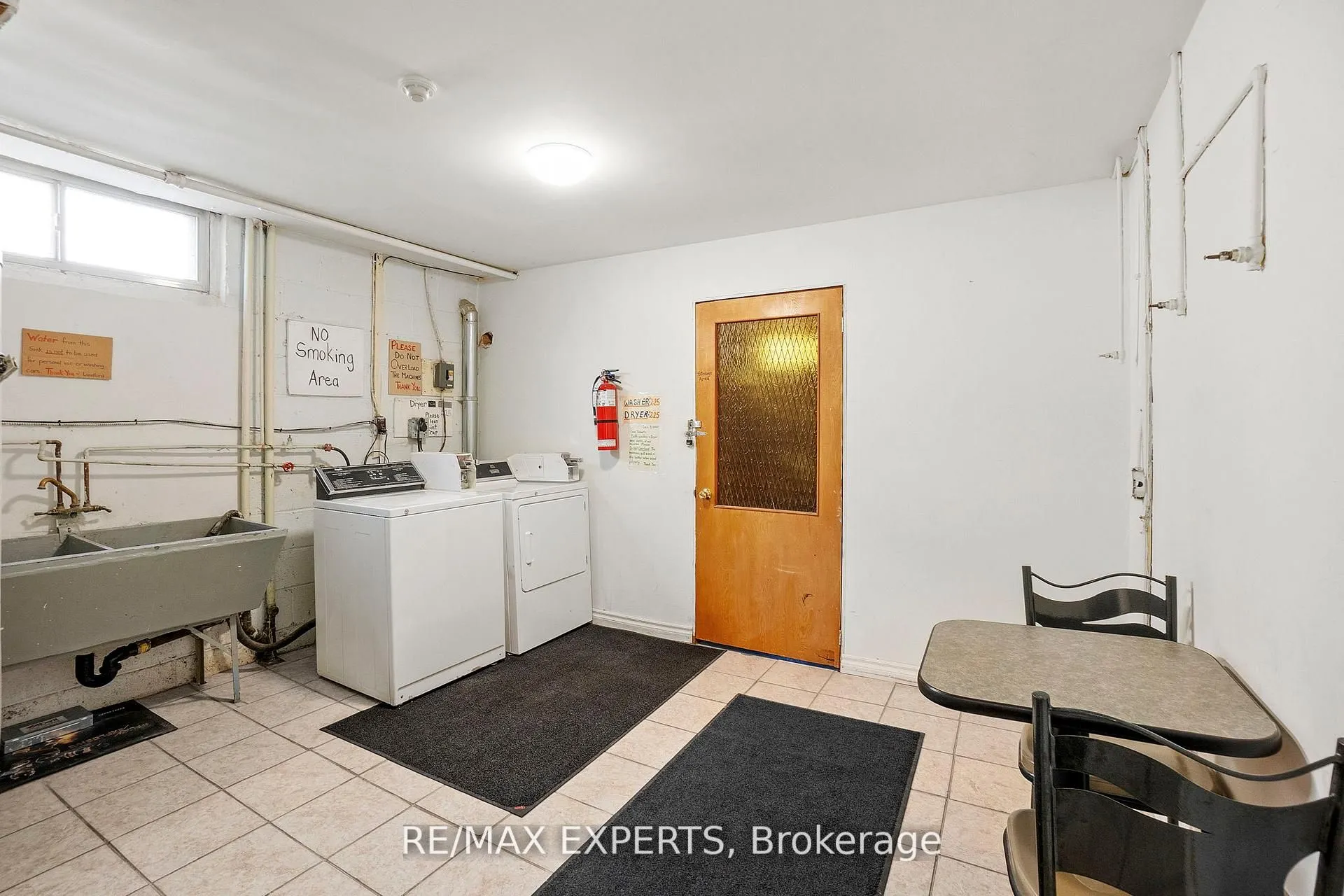 3261A Lake Shore Boulevard W, #102