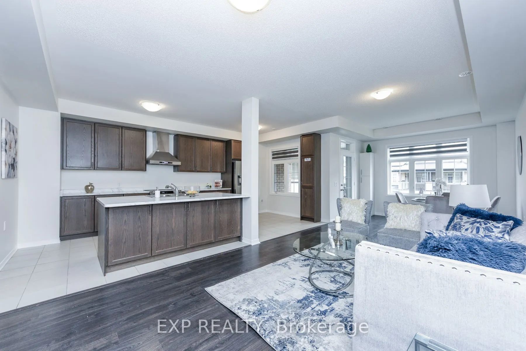 10 Lowes Hill Circle