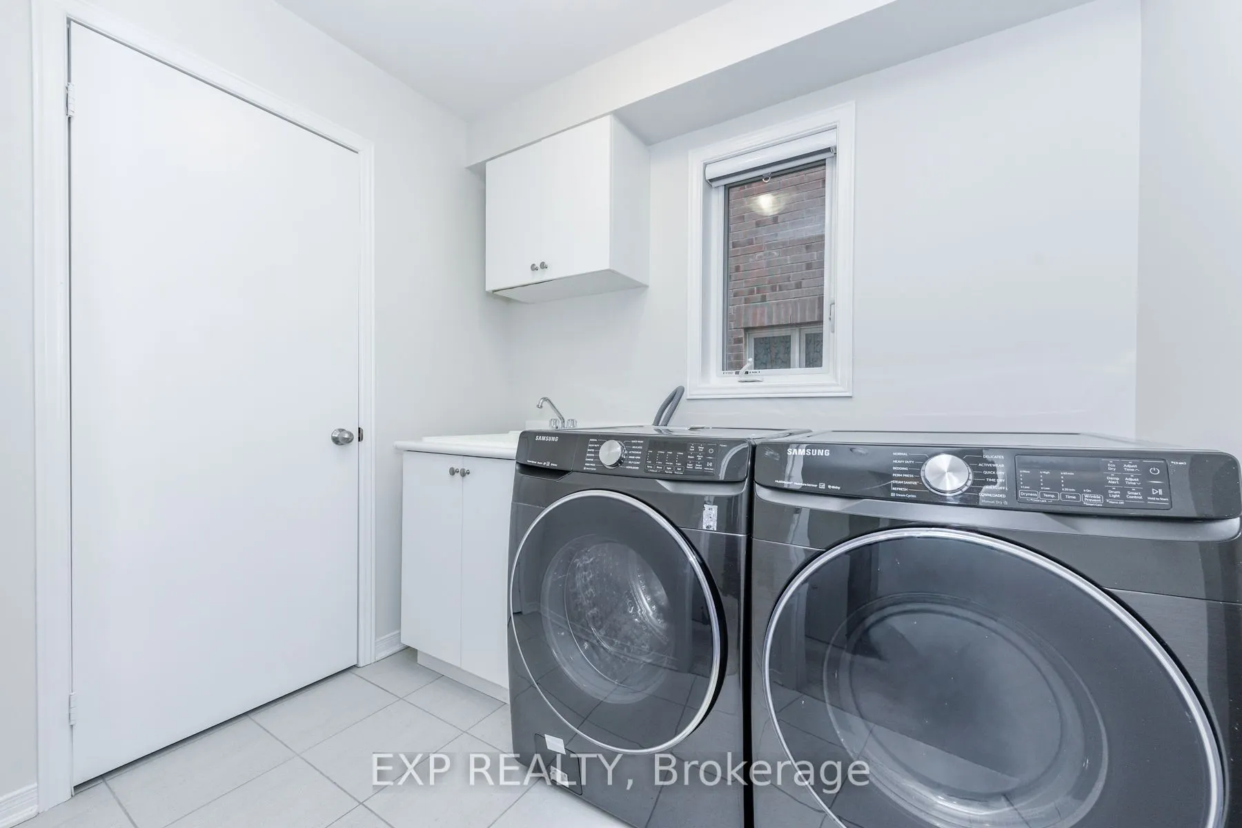 10 Lowes Hill Circle