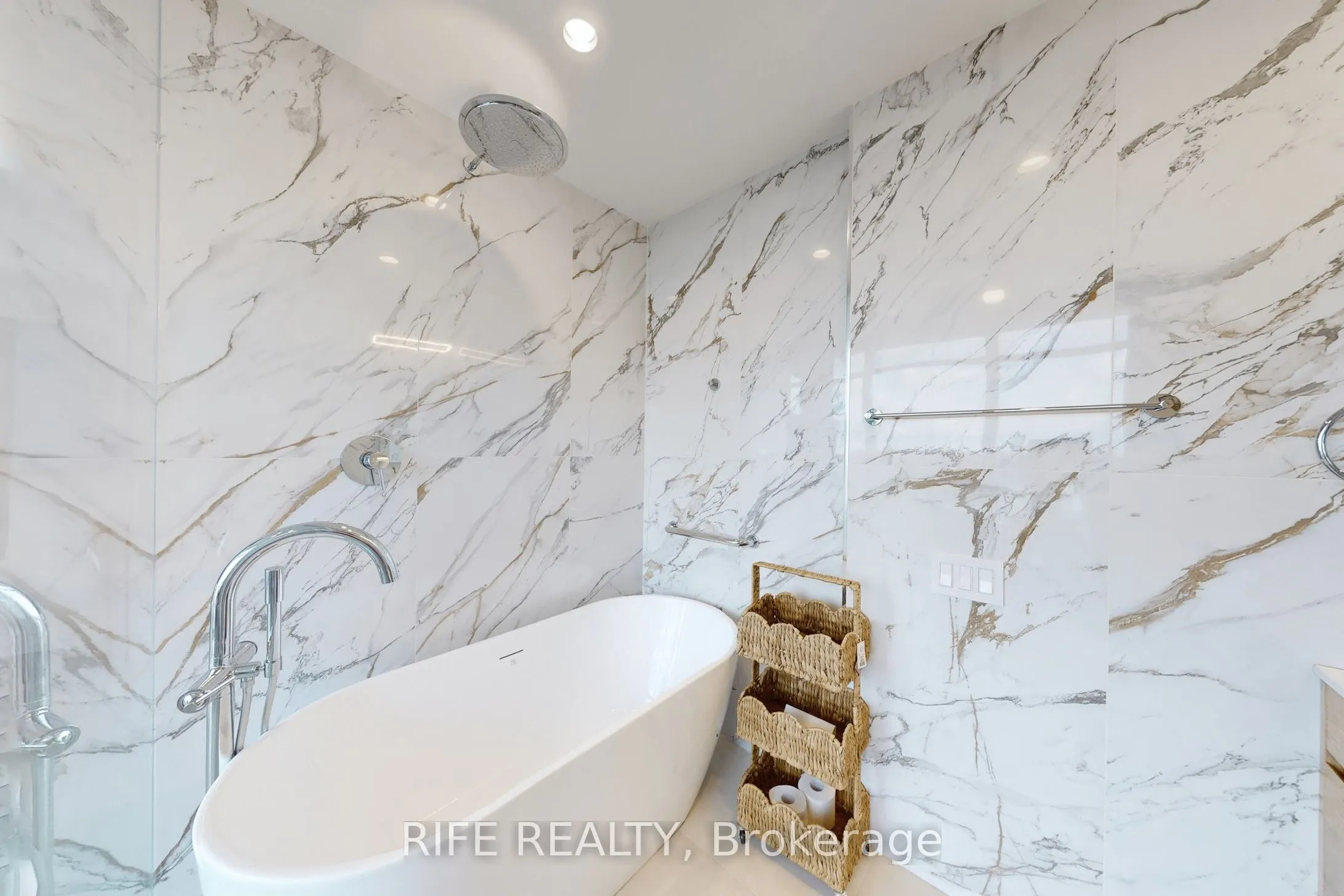 103 The Queensway Avenue, #2512