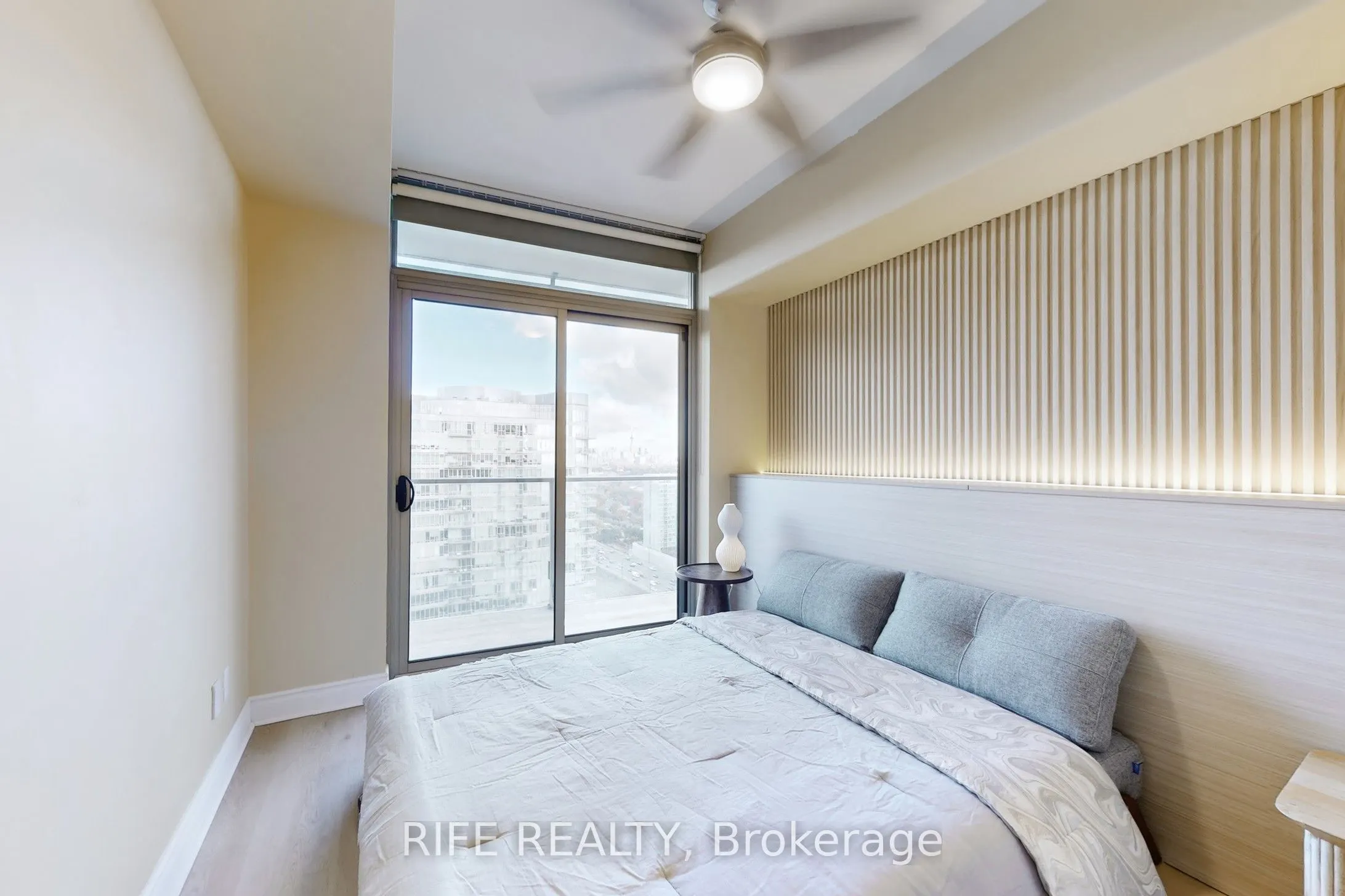 103 The Queensway Avenue, #2512