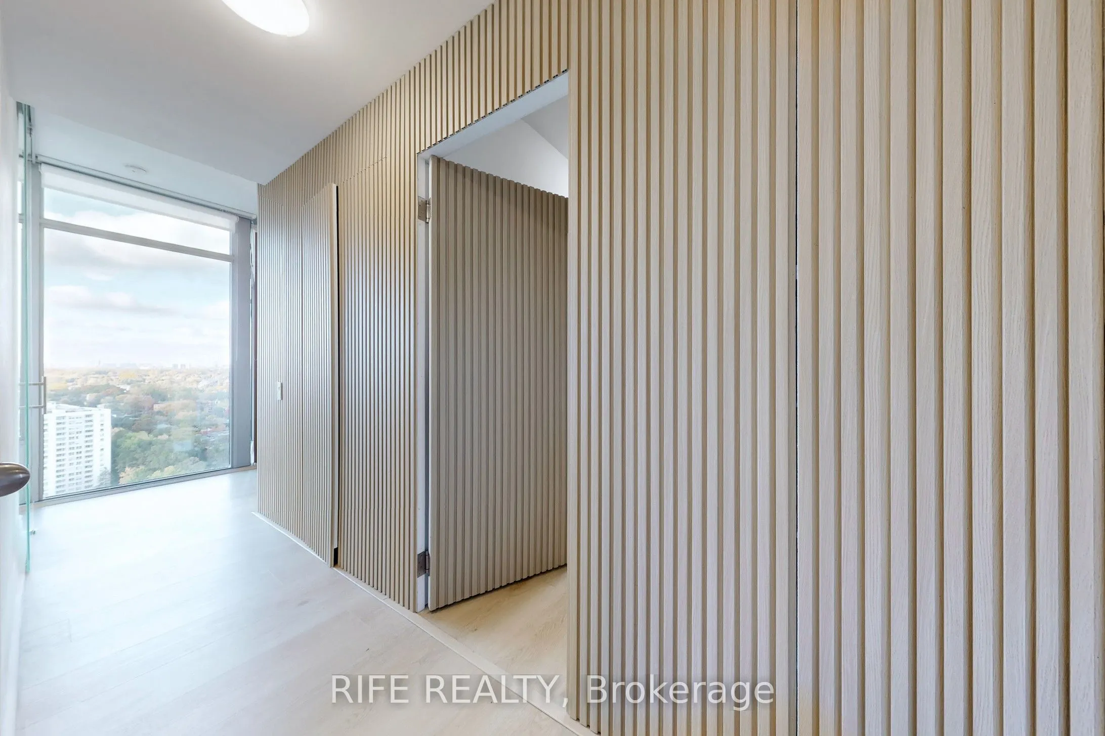 103 The Queensway Avenue, #2512