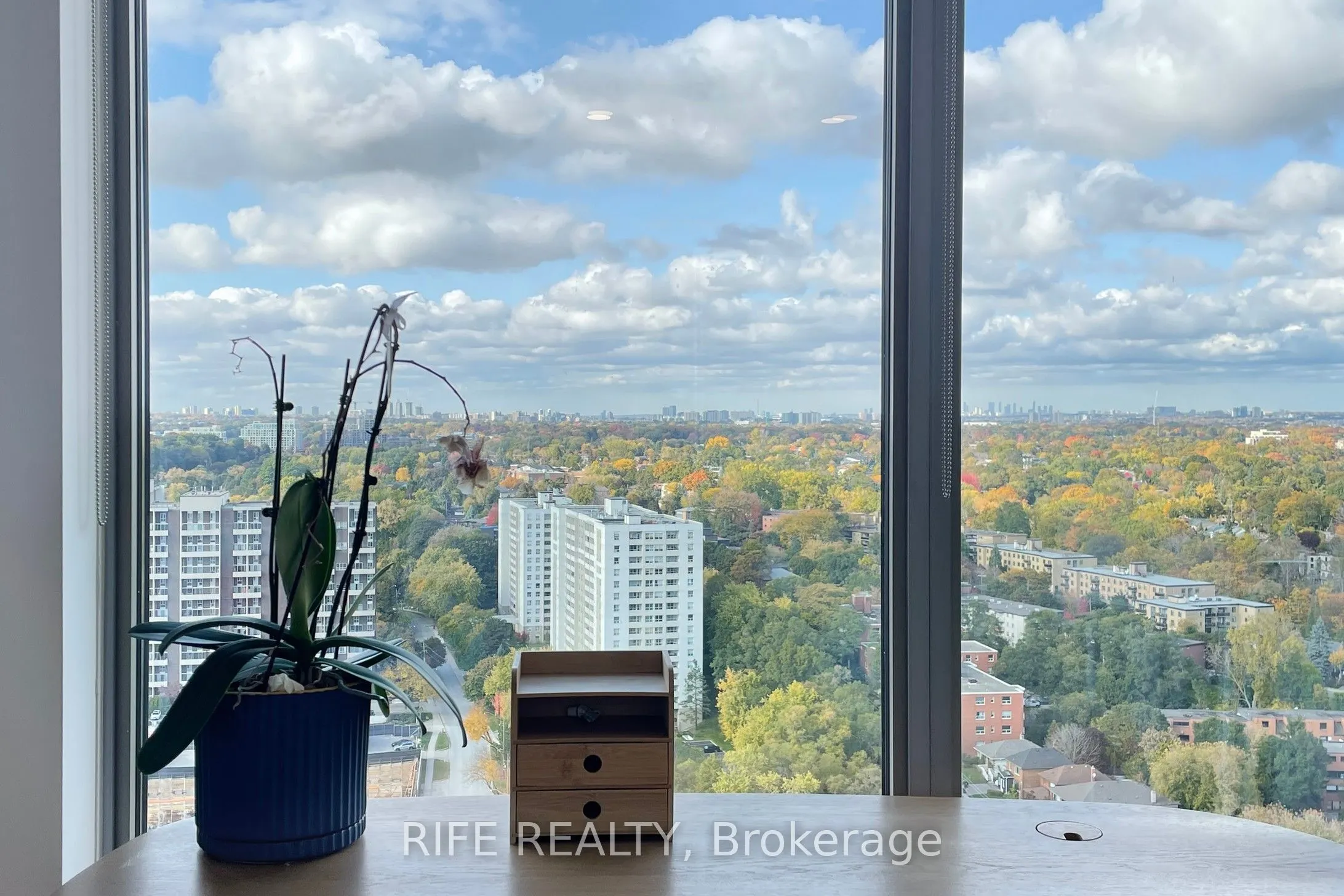 103 The Queensway Avenue, #2512