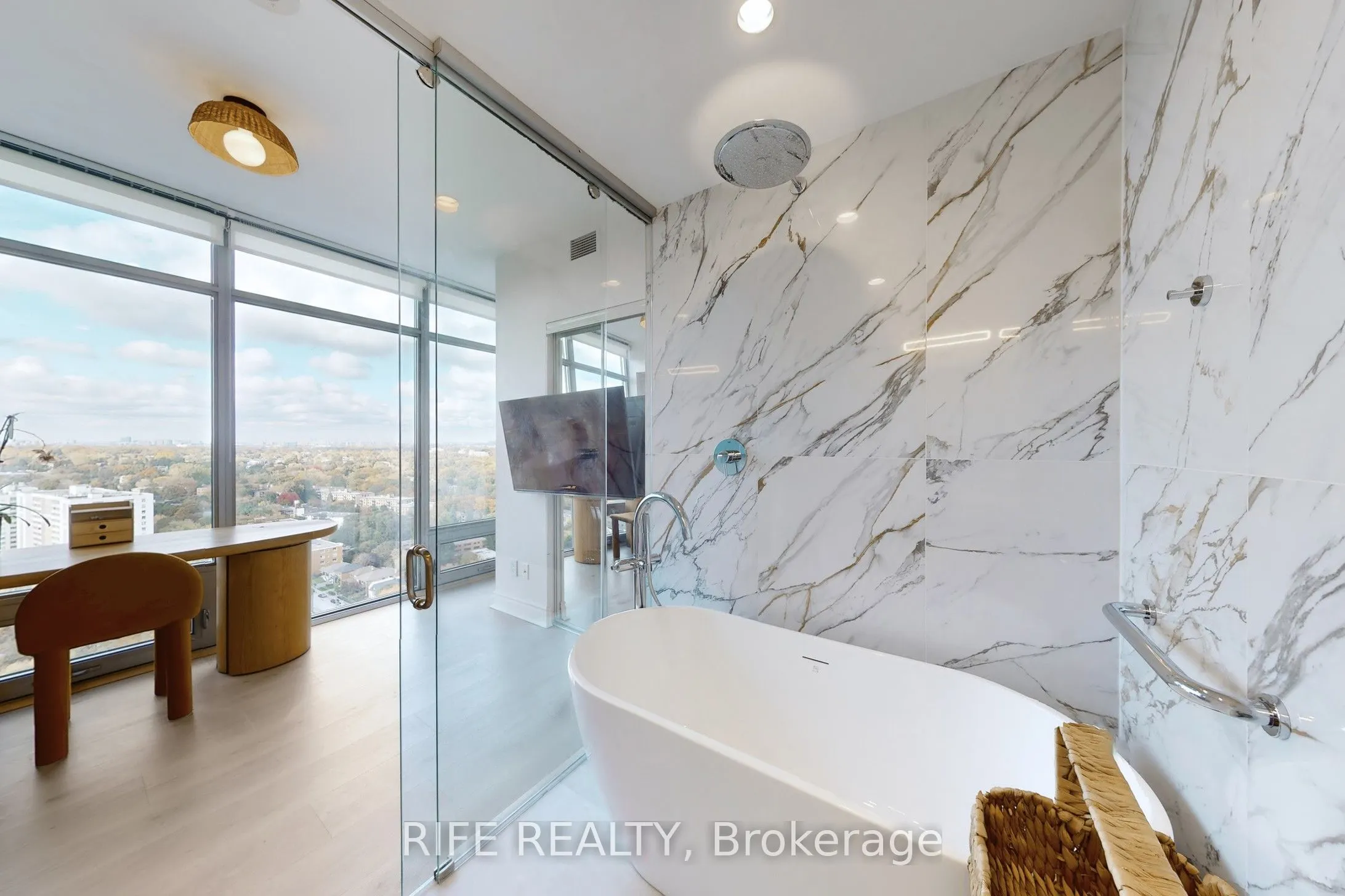 103 The Queensway Avenue, #2512