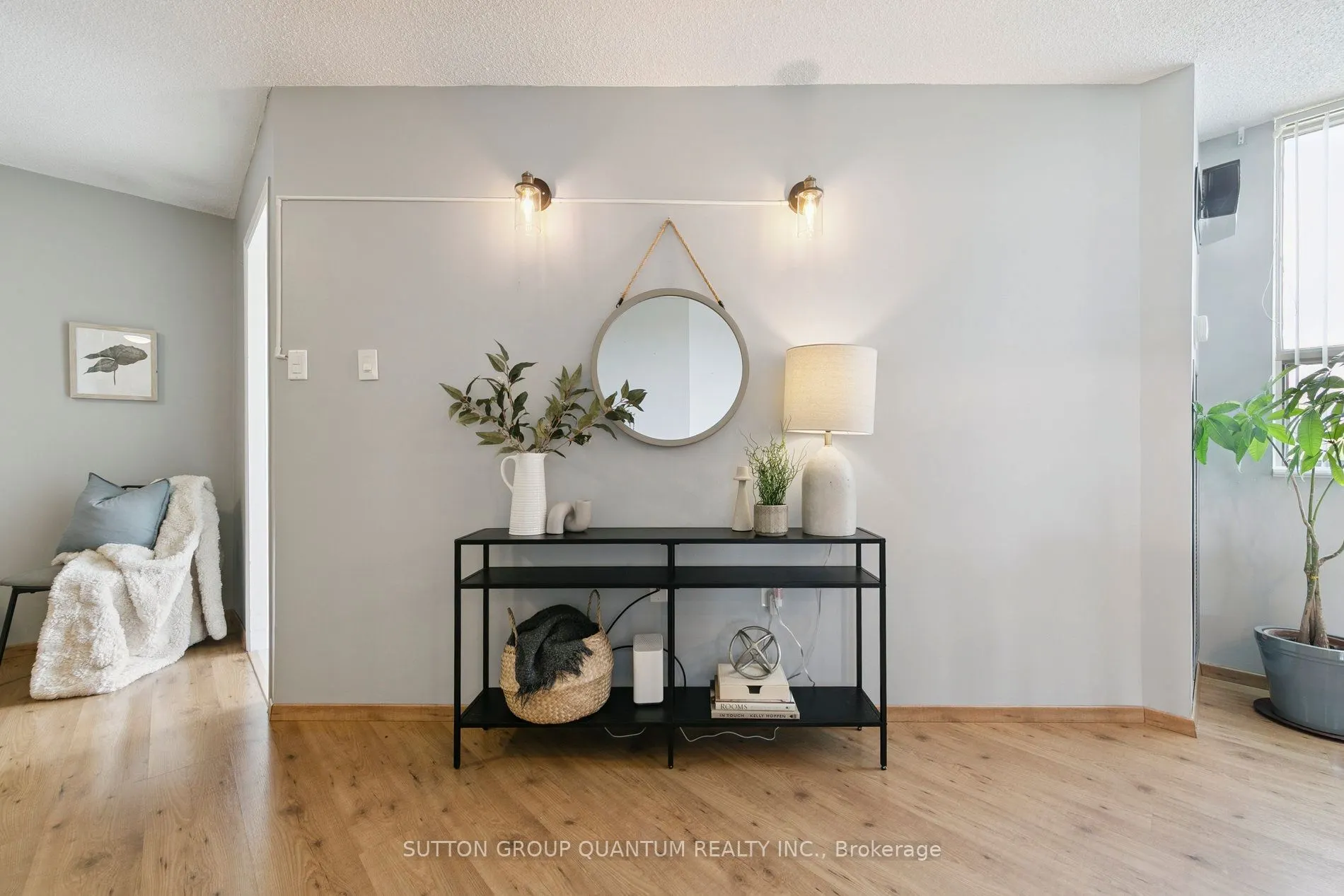 1110 WALDEN Circle, #611