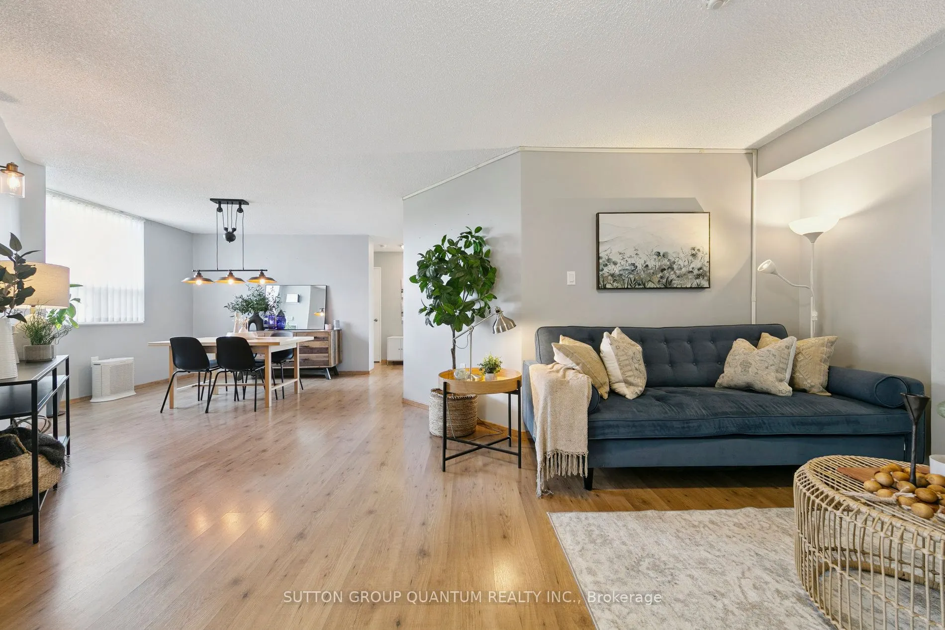 1110 WALDEN Circle, #611