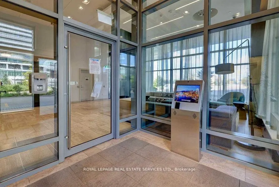 2560 Eglinton Avenue W, #1008