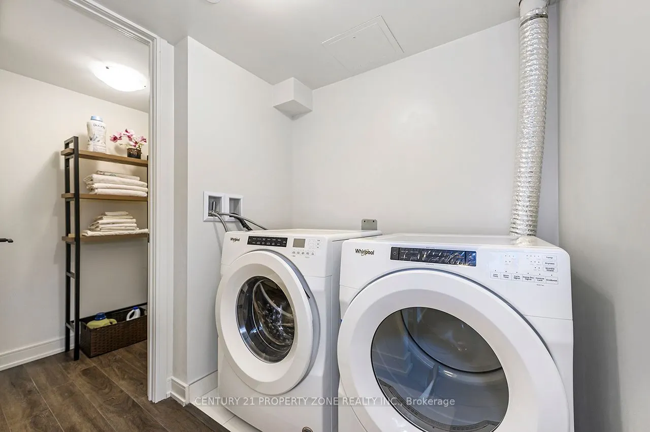 8010 Derry Road W, #TH 105