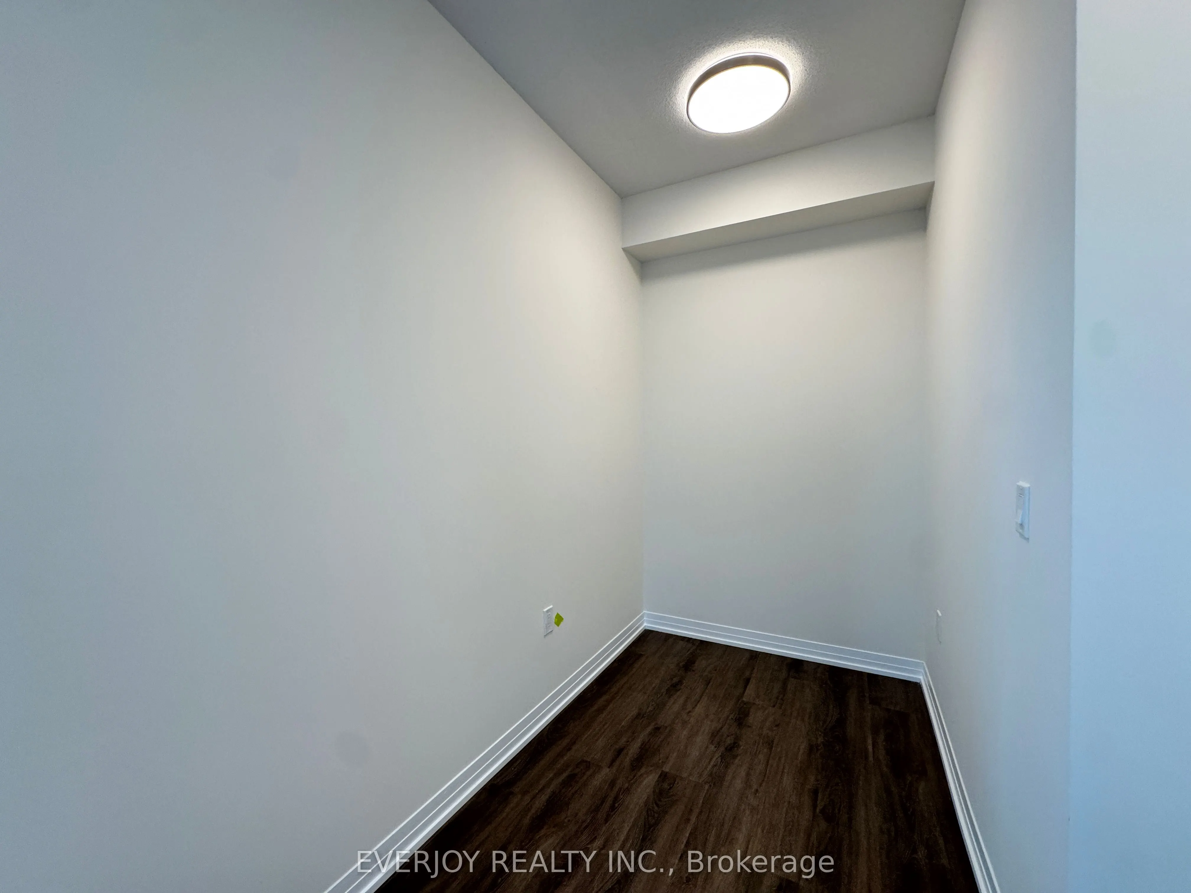 15 watergarden Drive, #2606