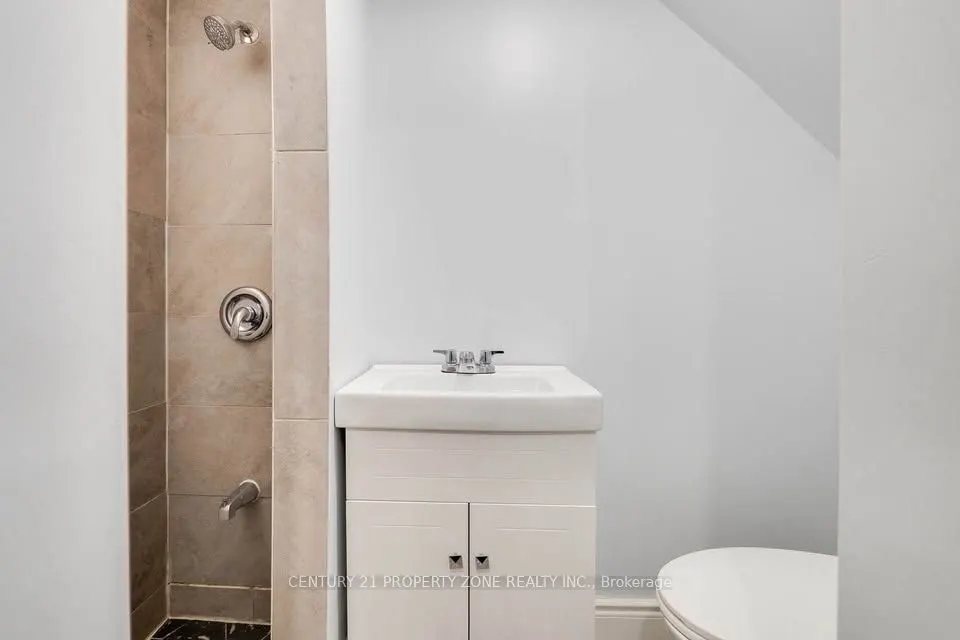 660 Armstrong Boulevard