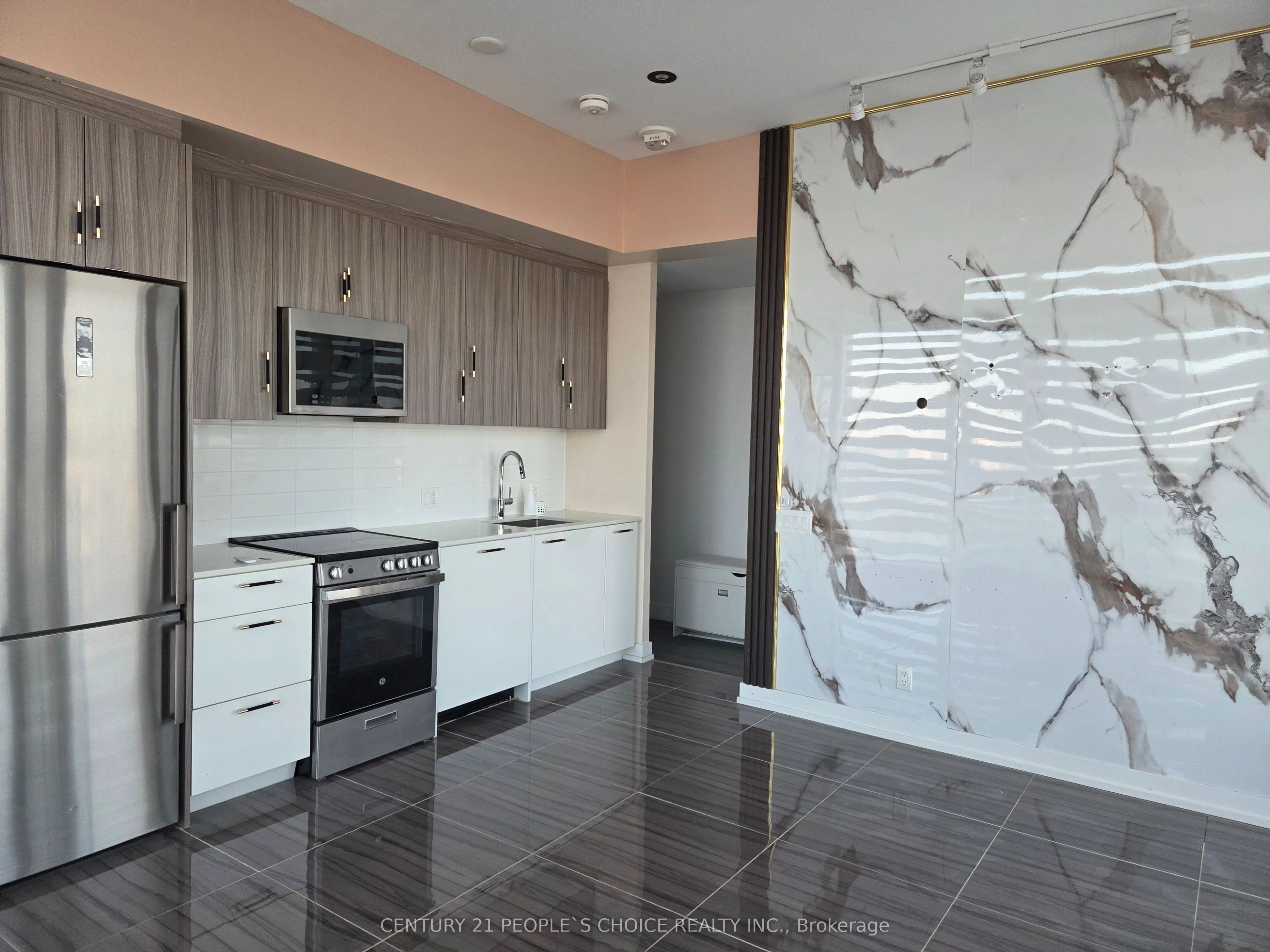 225 Veterans Drive, #1203