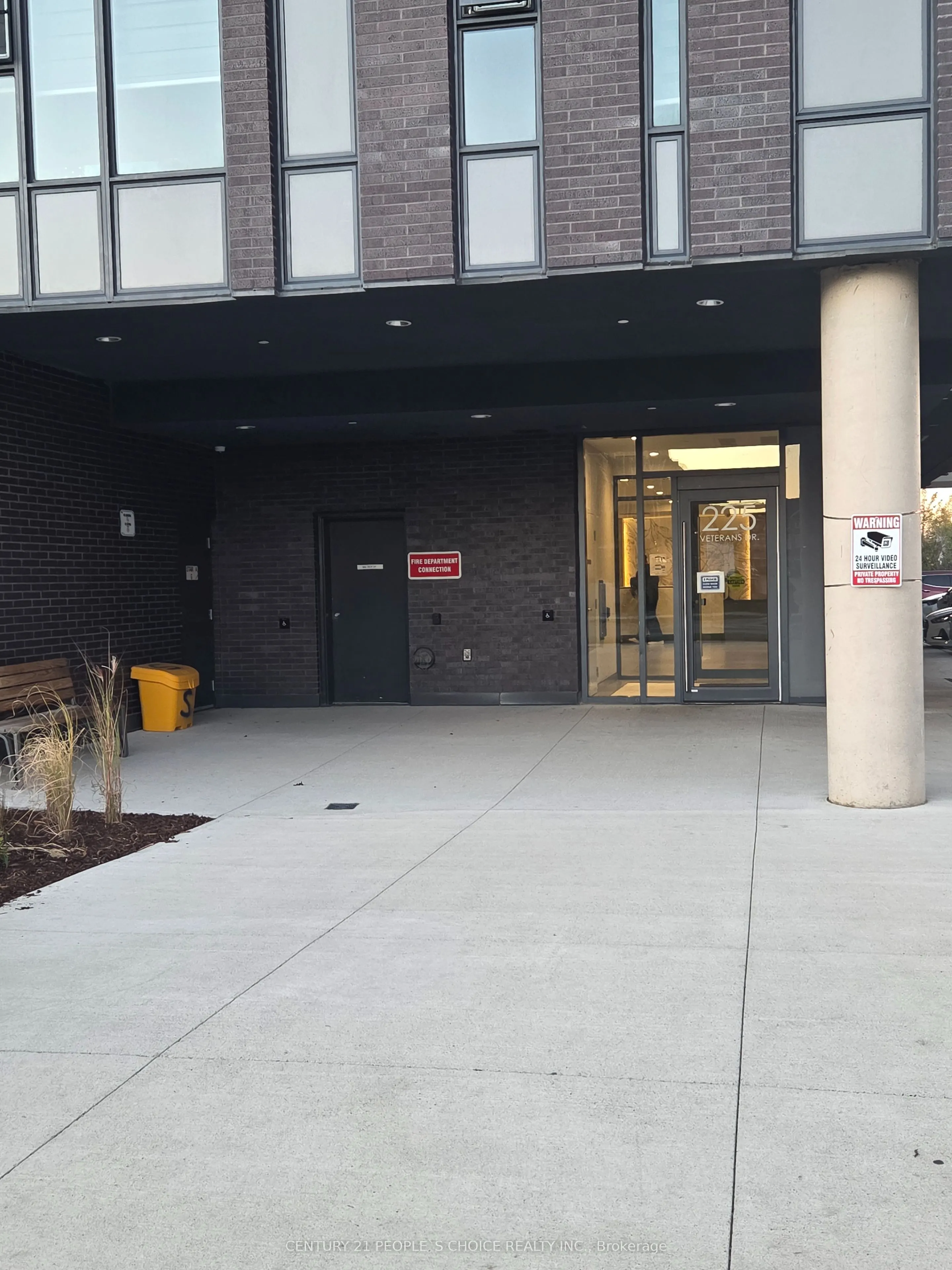 225 Veterans Drive, #1203