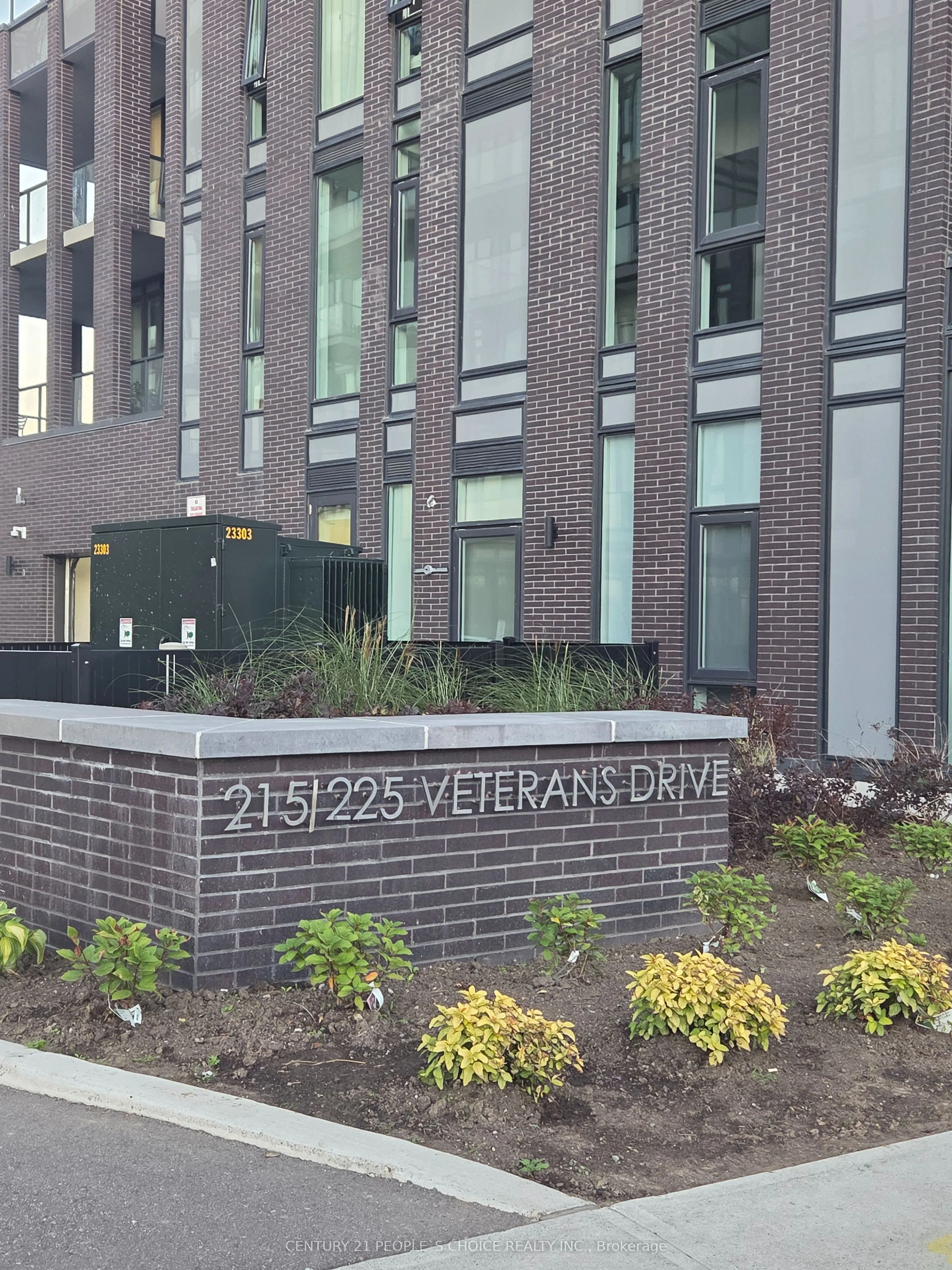 225 Veterans Drive, #1203