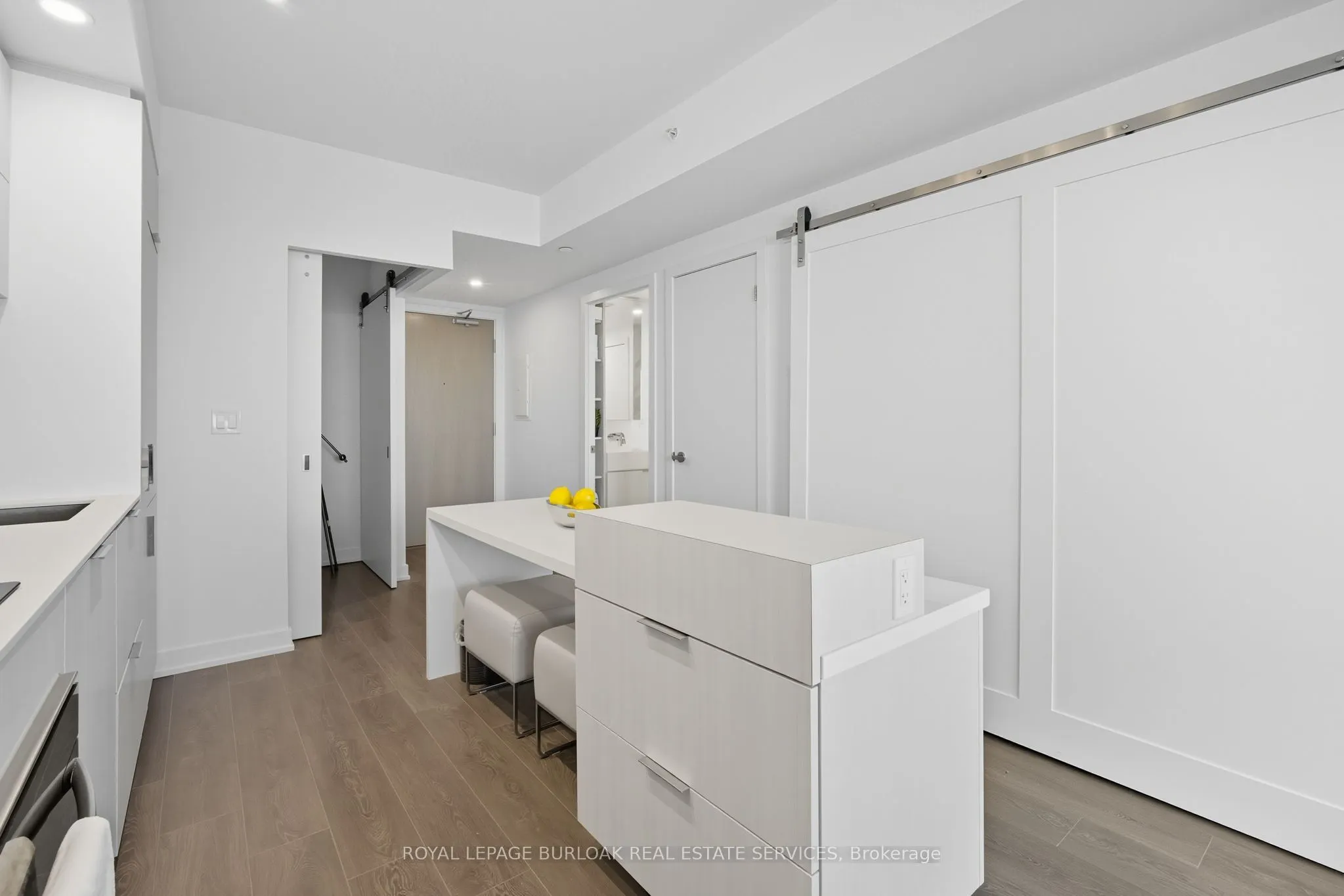 370 Martha Street, #1805