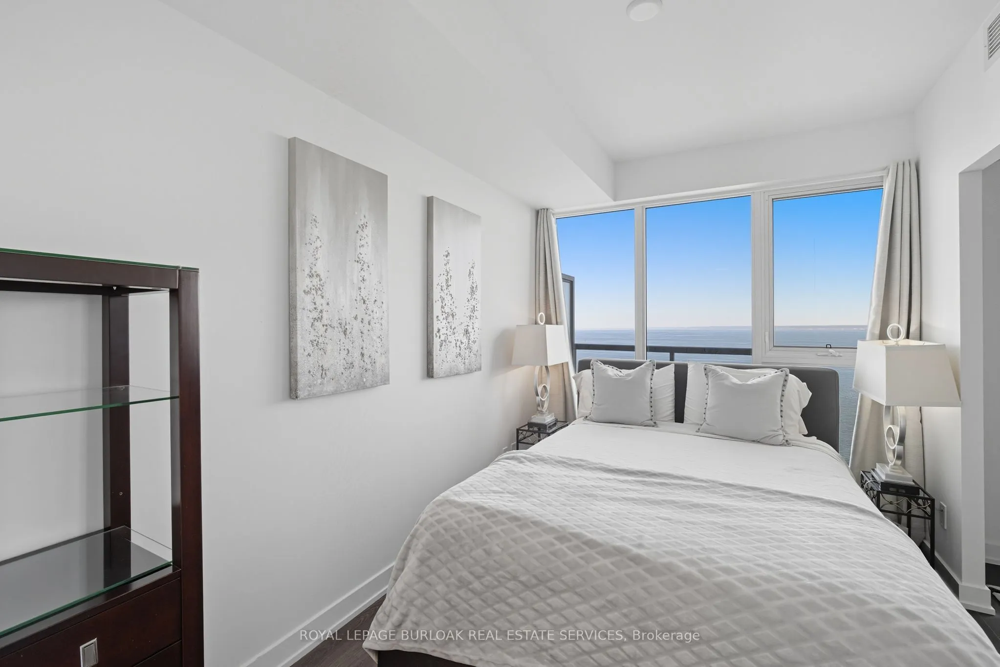 370 Martha Street, #1805