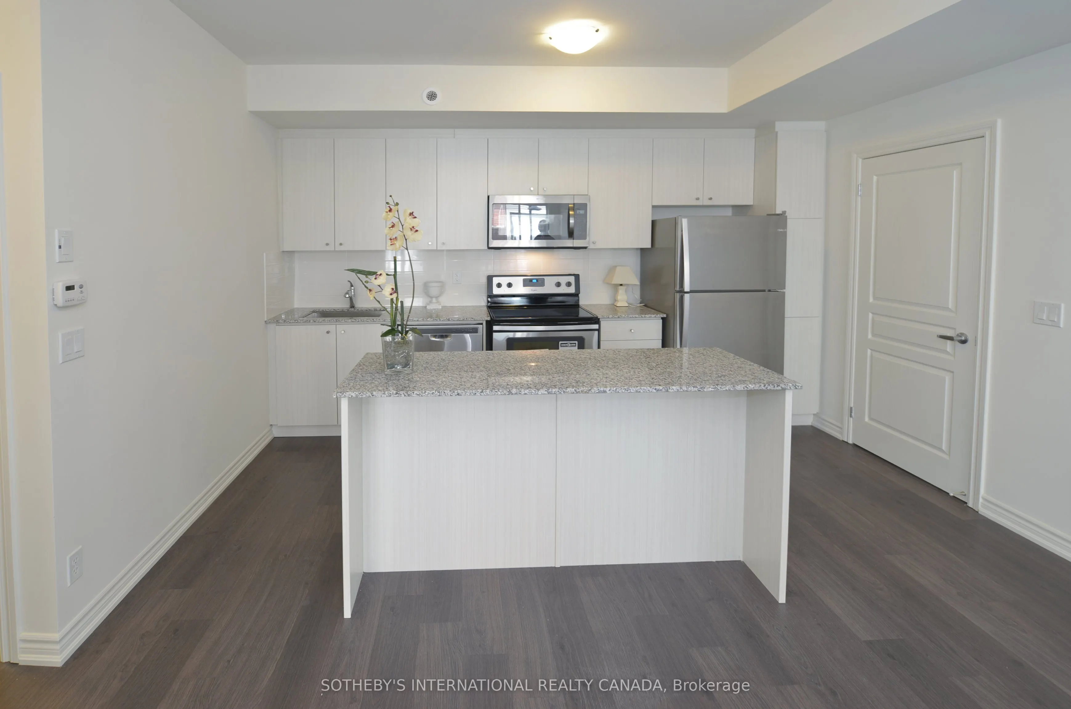 90 Eastwood Park Gardens, #10-4