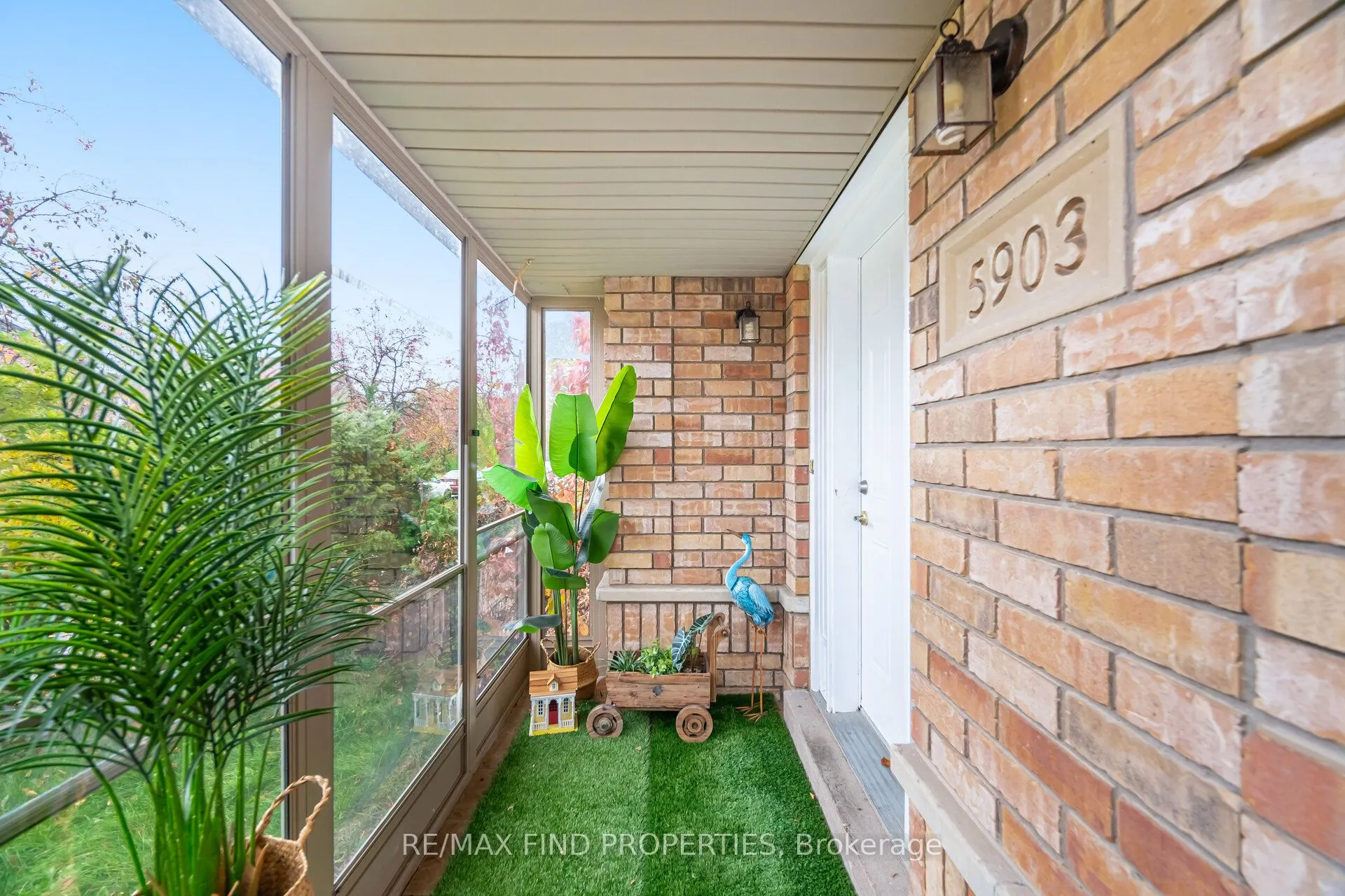 5903 Shelford Terrace