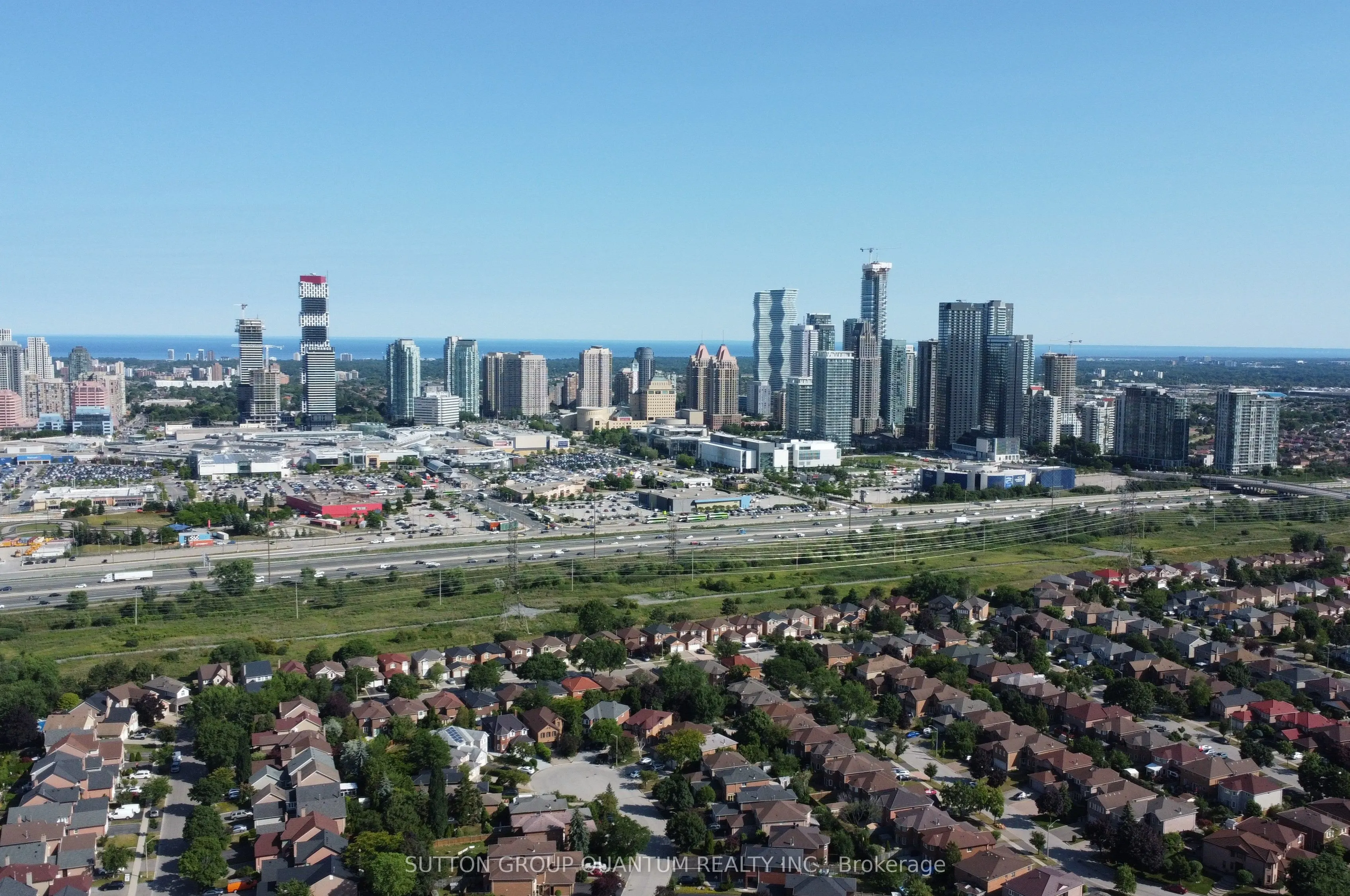 25 Kingsbridge Garden Circle, #716