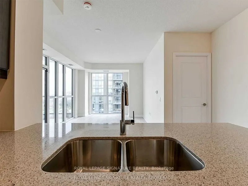 65 Watergarden Drive, #603