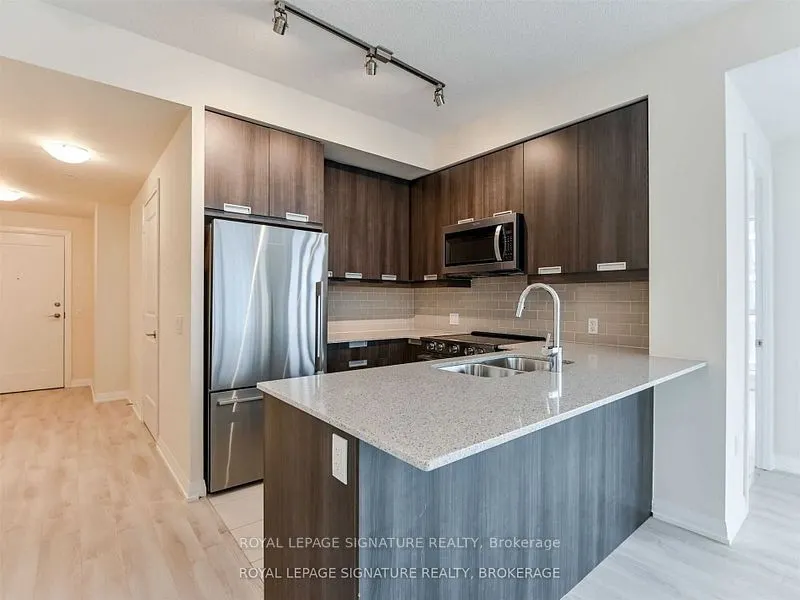 65 Watergarden Drive, #603