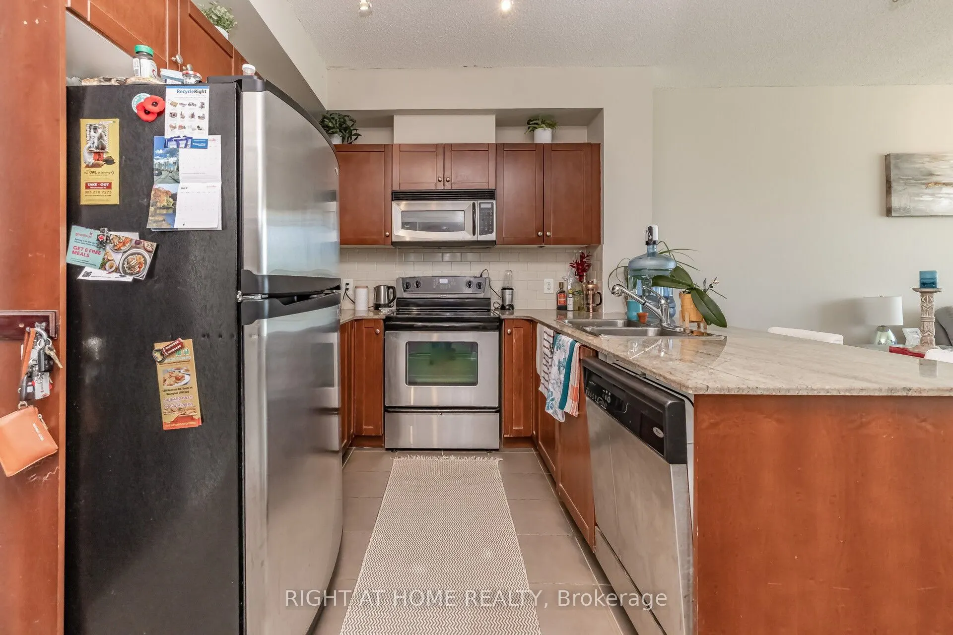 3504 Hurontario Street, #503