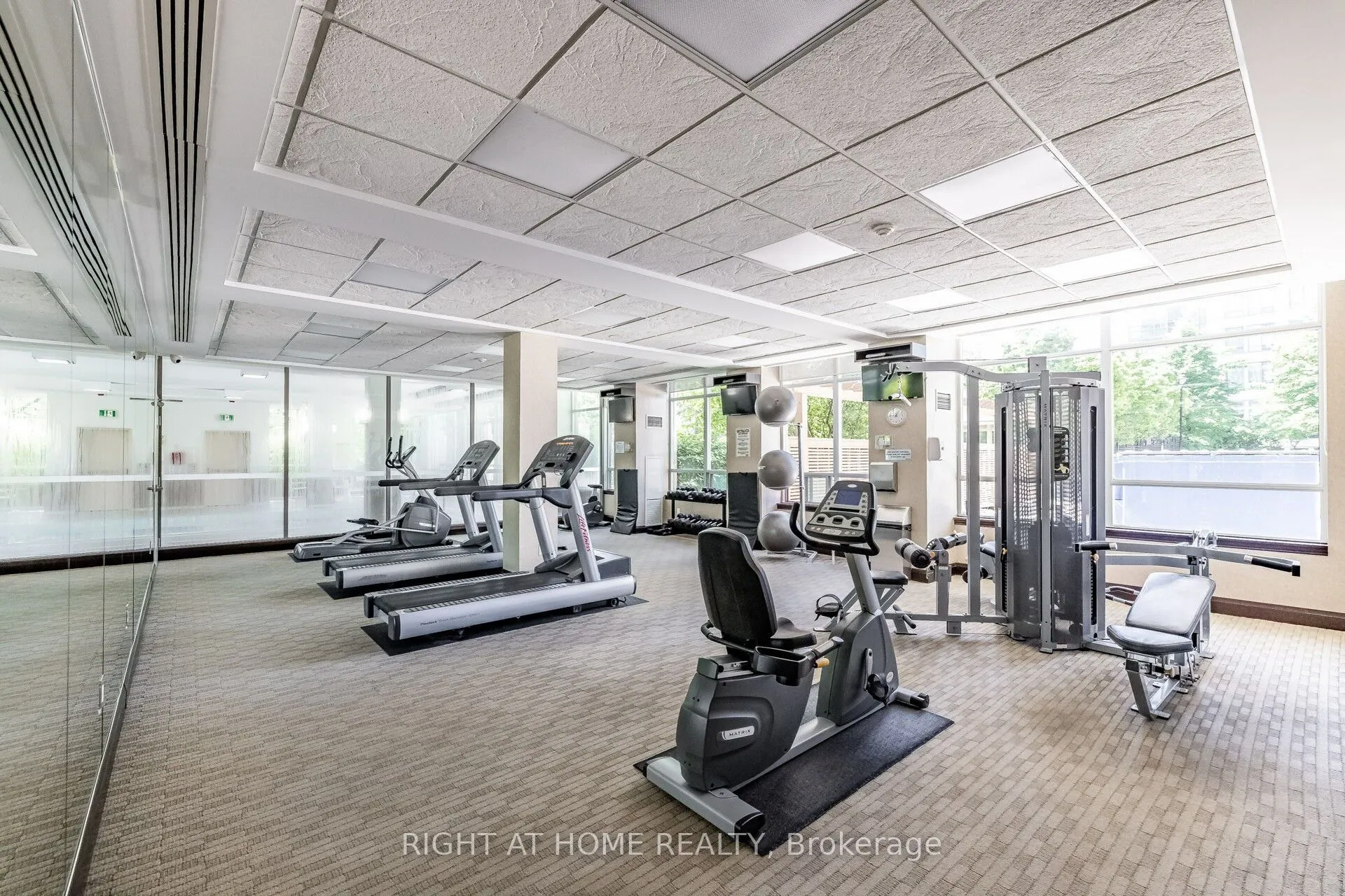 3504 Hurontario Street, #503