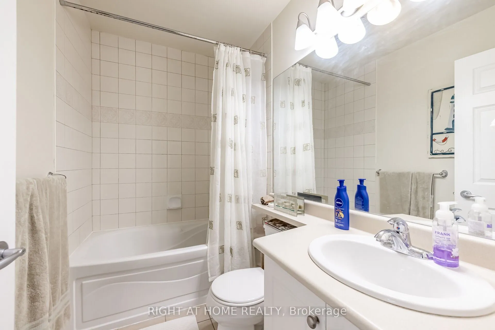 3504 Hurontario Street, #503