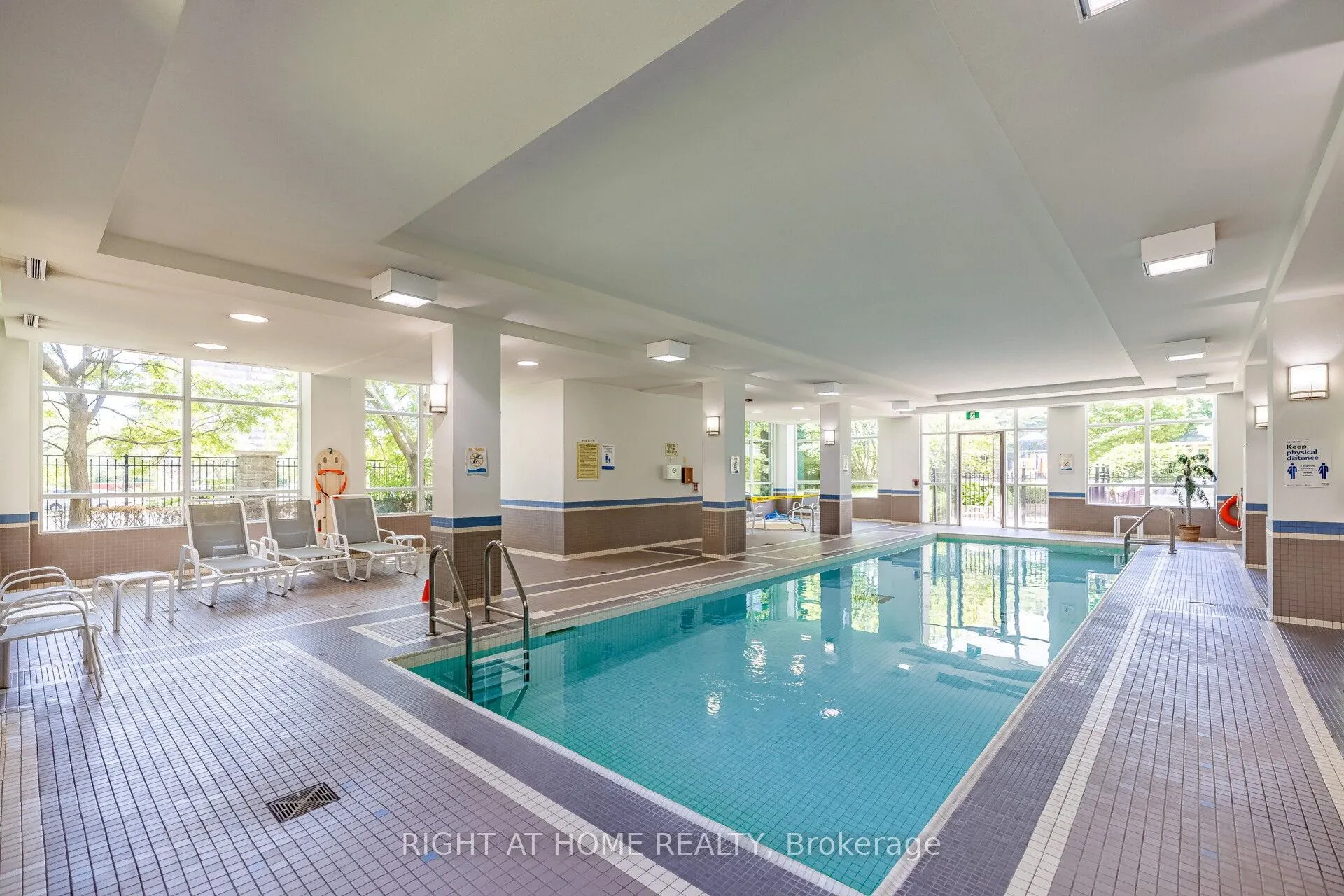 3504 Hurontario Street, #503