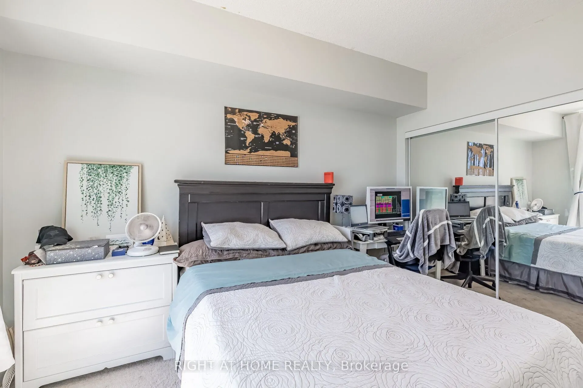 3504 Hurontario Street, #503