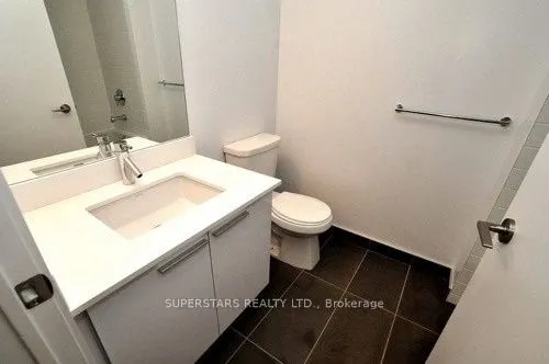 10 Park Lawn Rd Road, #903